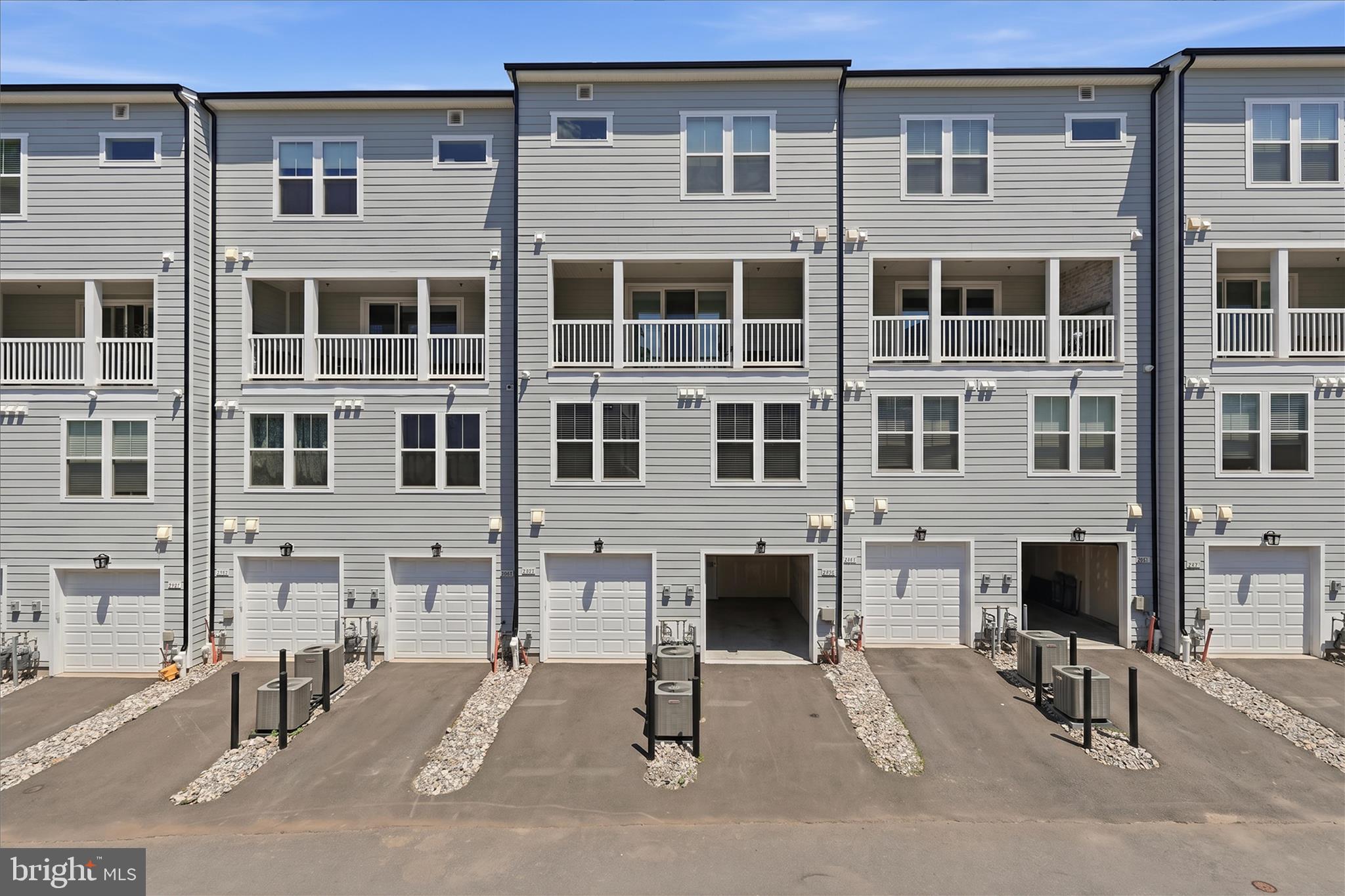 KINCORA - Residential