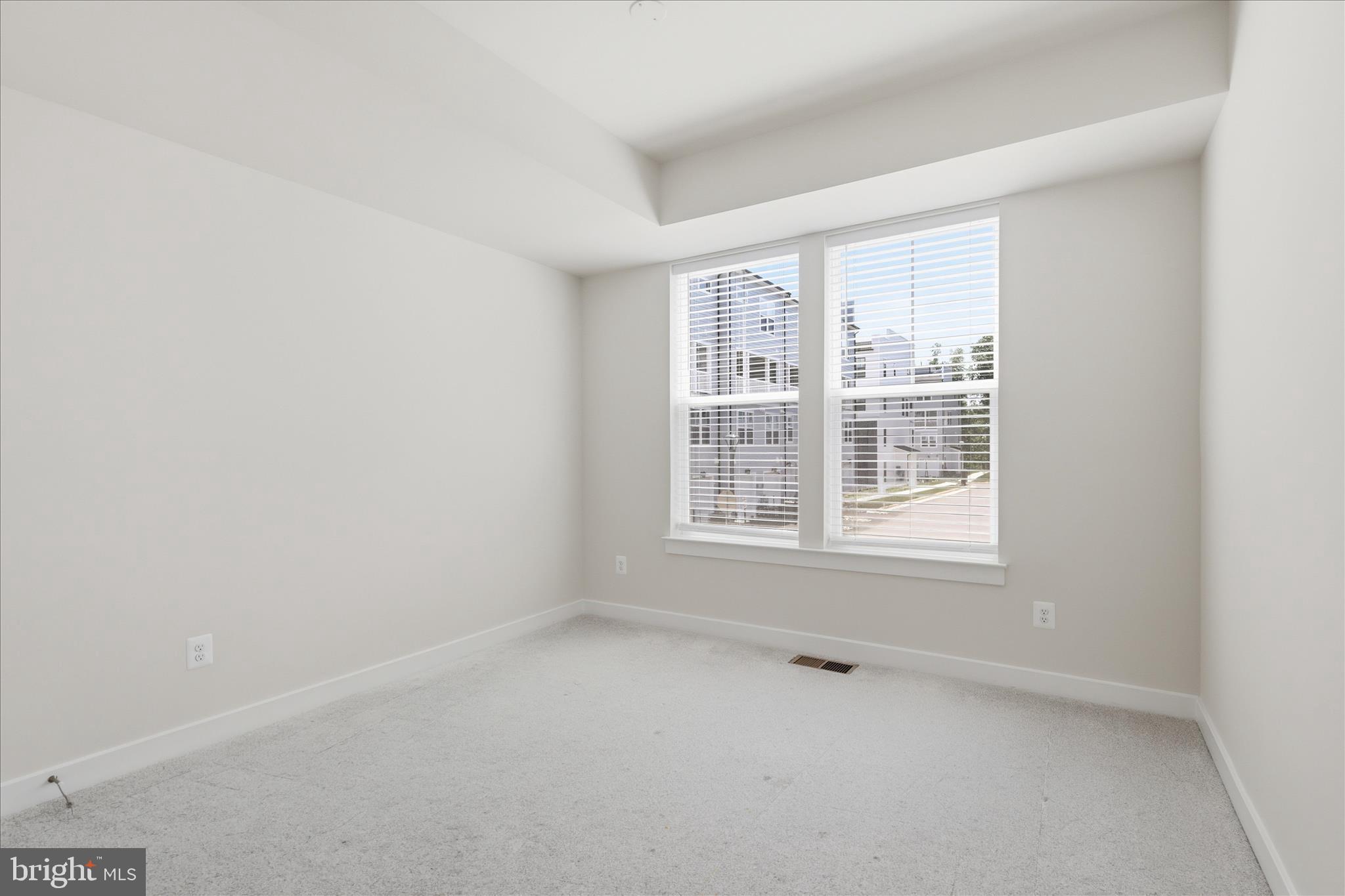 KINCORA - Residential