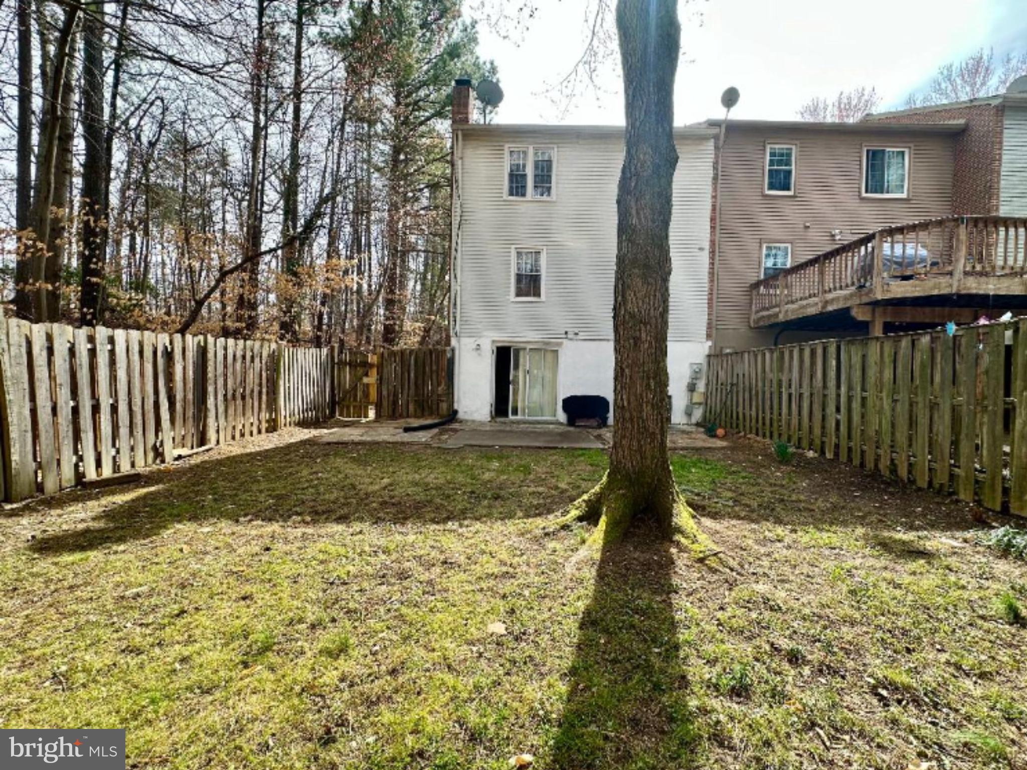 NEWINGTON STATION - Residential