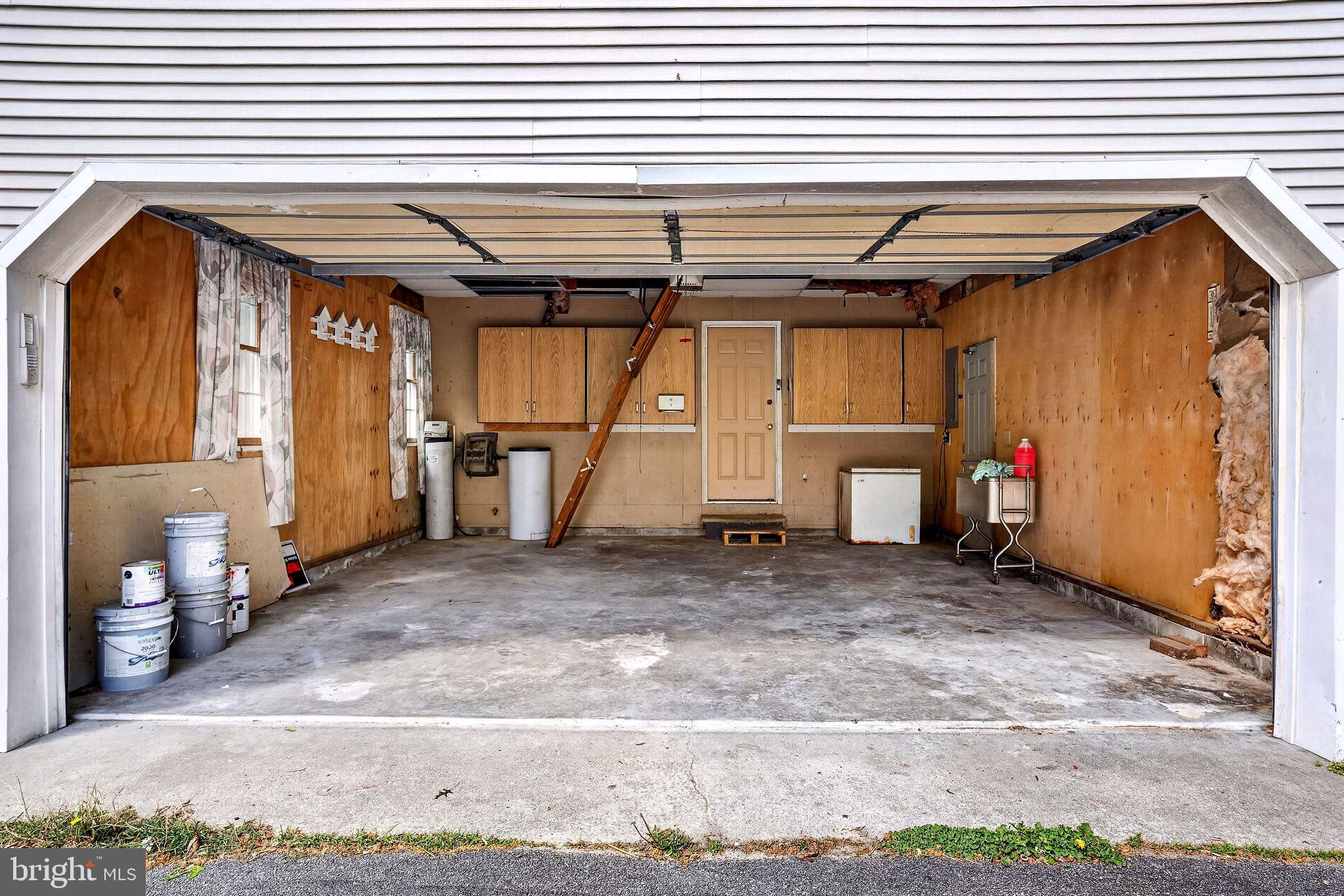 LANTERN HILL VILLAGE - Residential