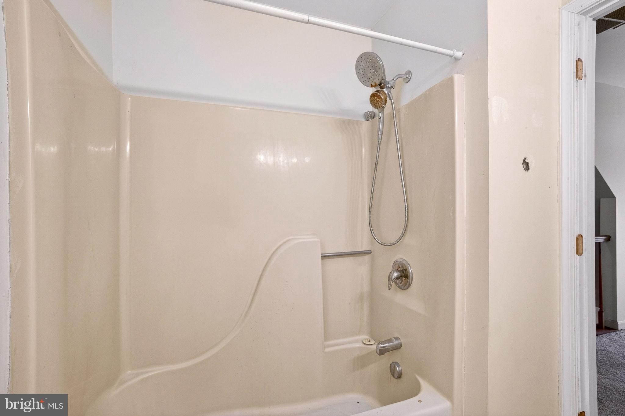 LANTERN HILL VILLAGE - Residential