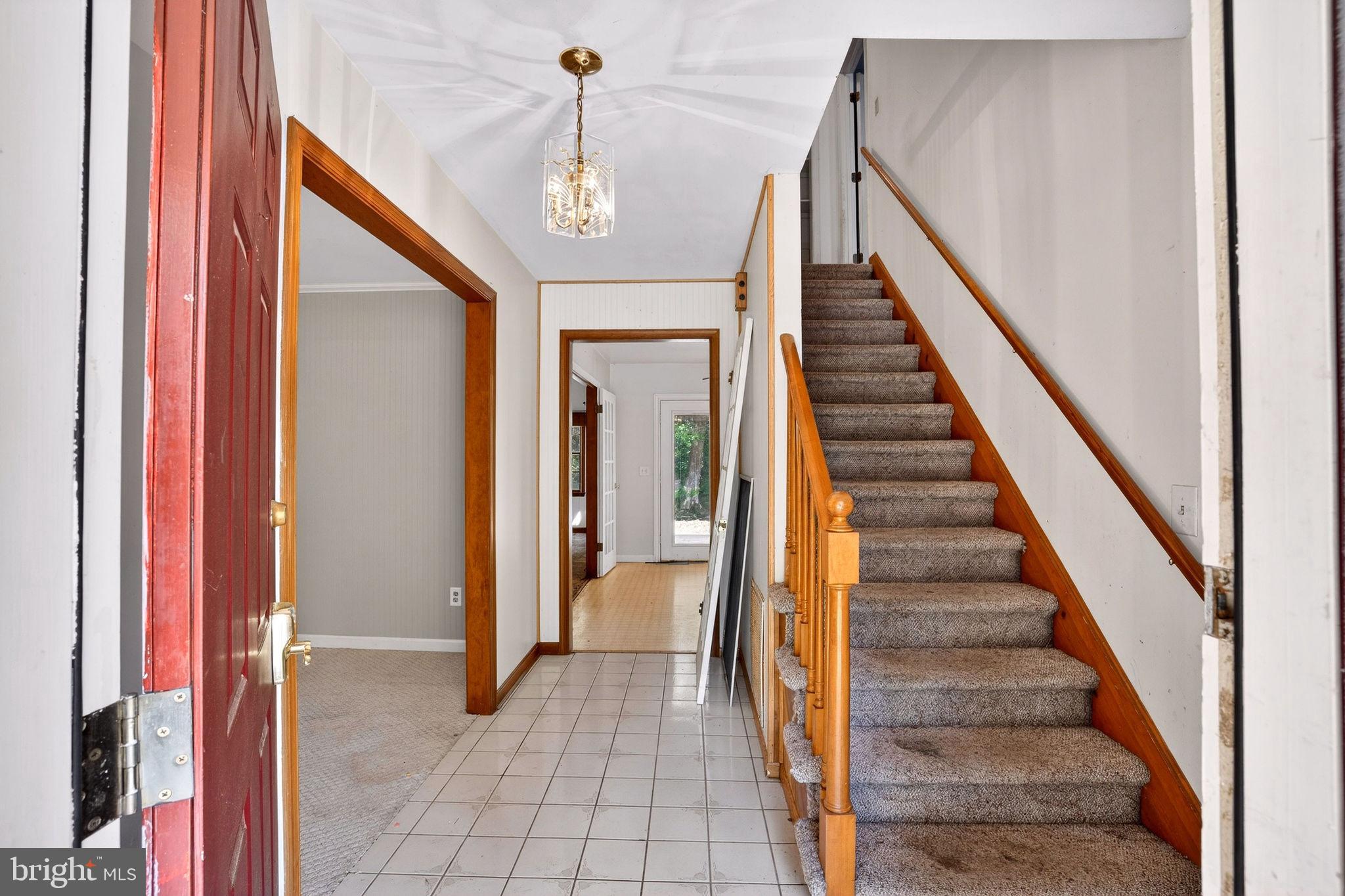 LANTERN HILL VILLAGE - Residential