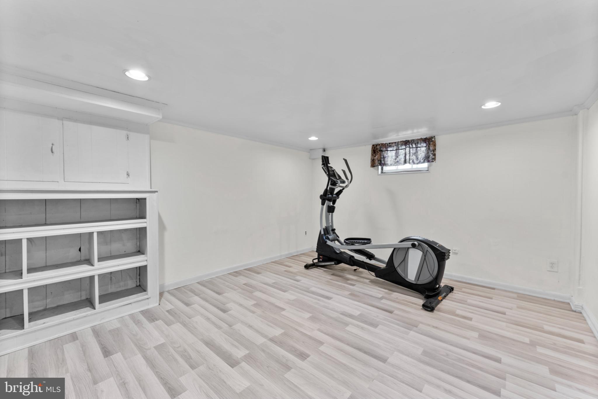 CEDARCROFT - Residential Lease