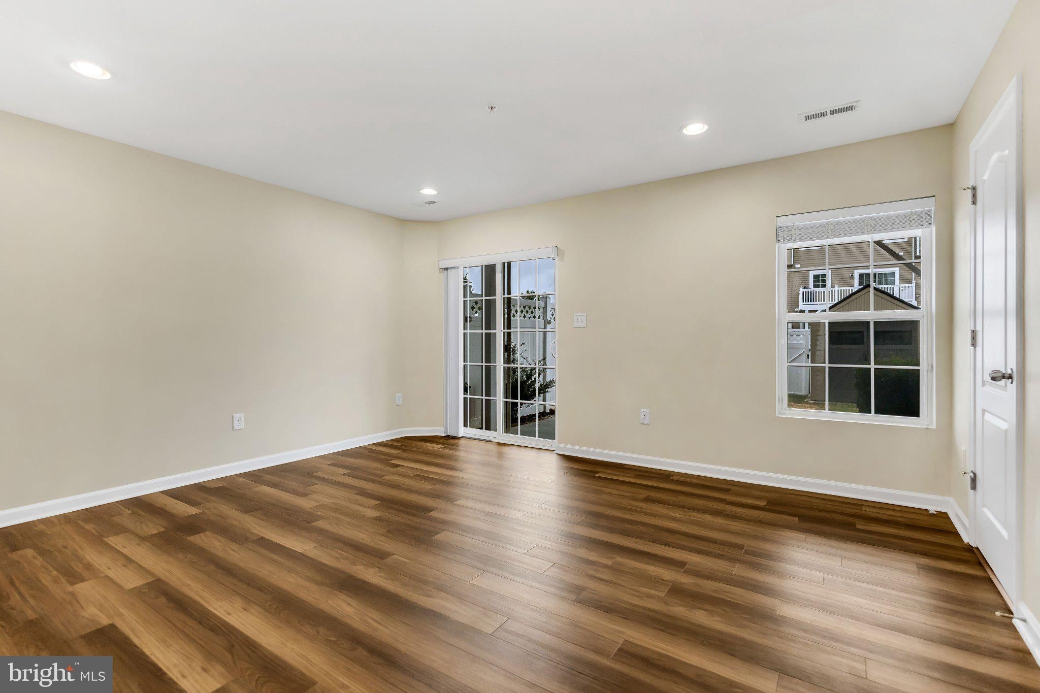 11106 SIWANOY PLACE