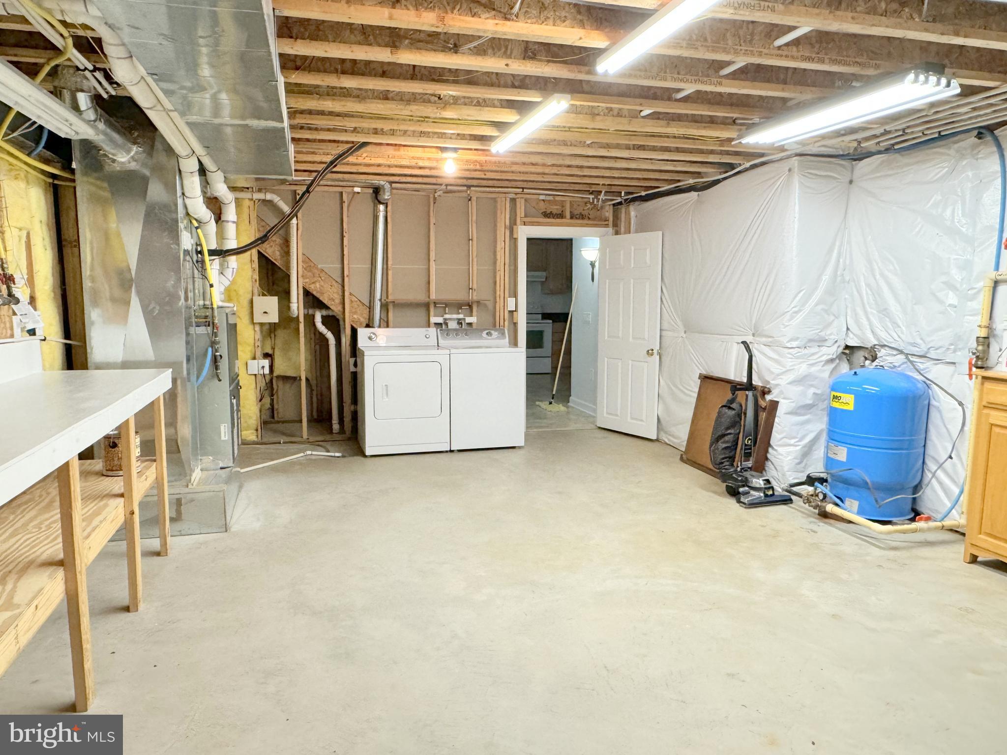 CARPENTER'S RIDGE - Residential