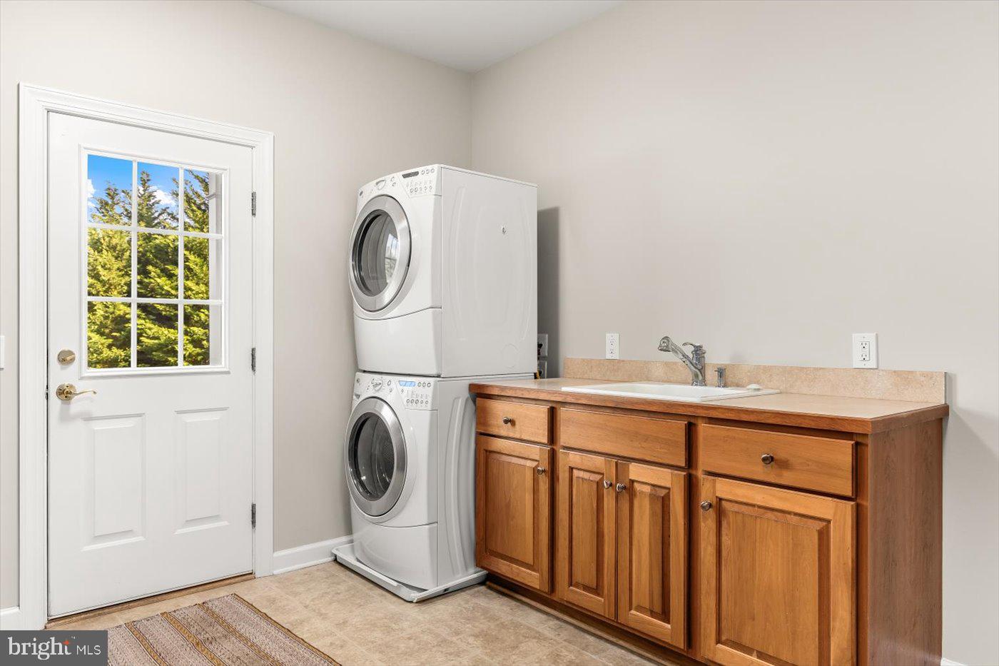 CARPENTER'S RIDGE - Residential