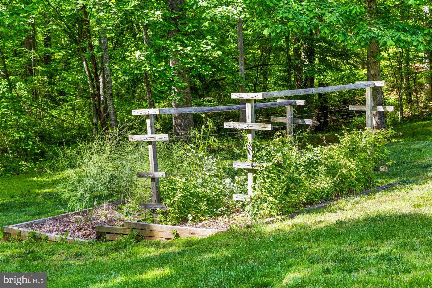 CARPENTER'S RIDGE - Residential