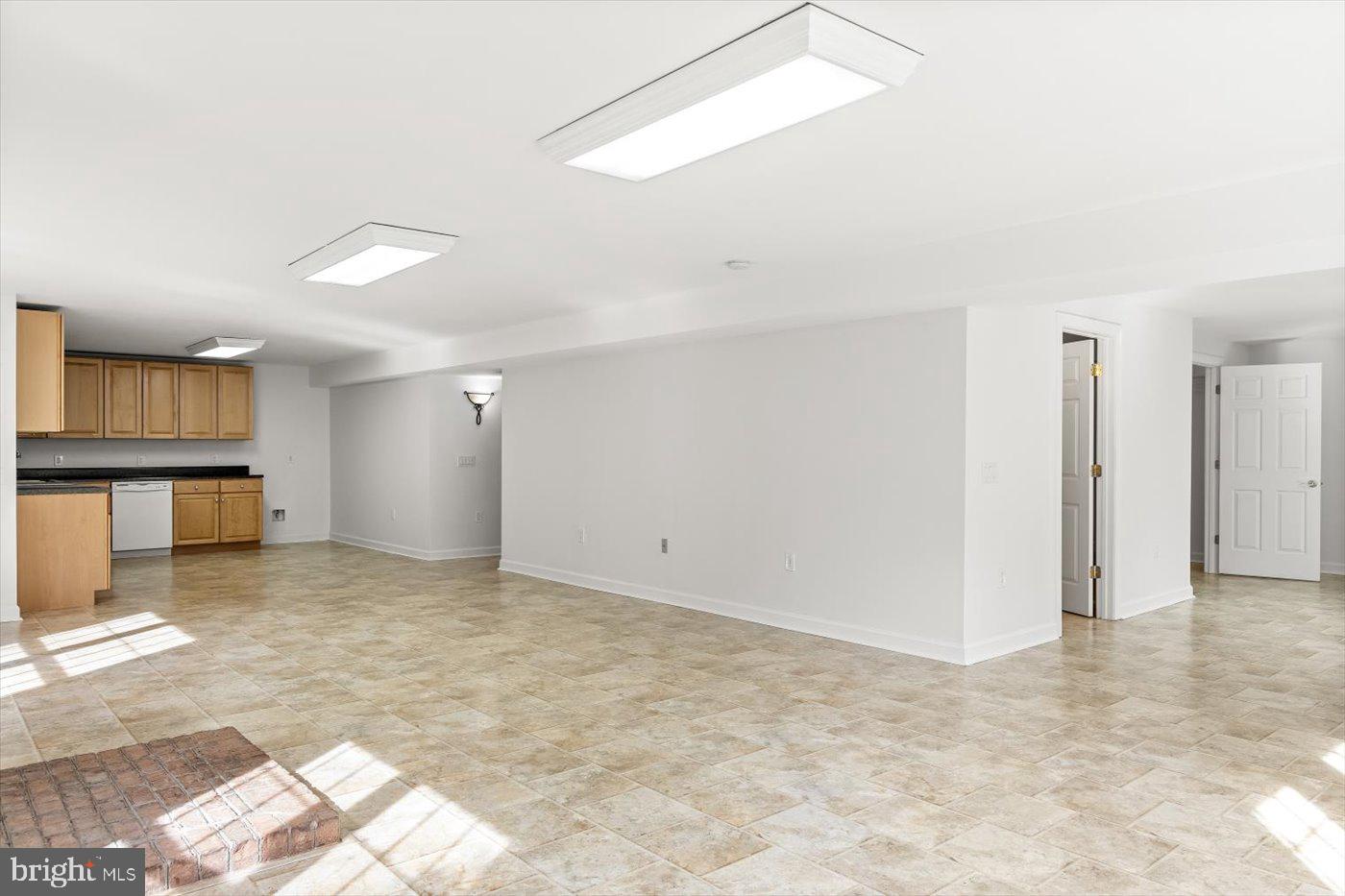 CARPENTER'S RIDGE - Residential