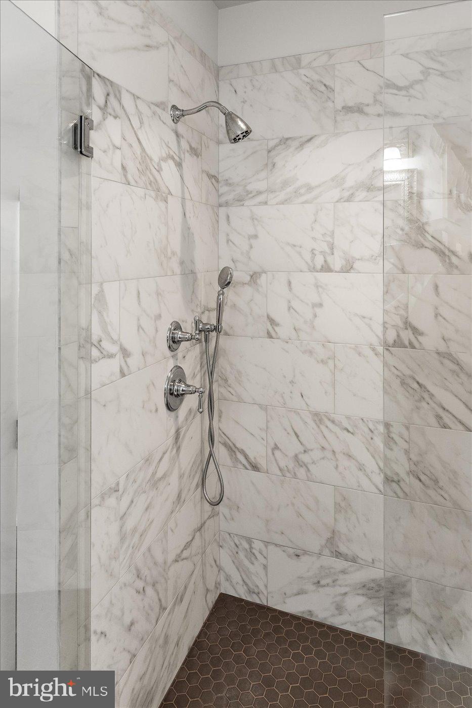 CARPENTER'S RIDGE - Residential