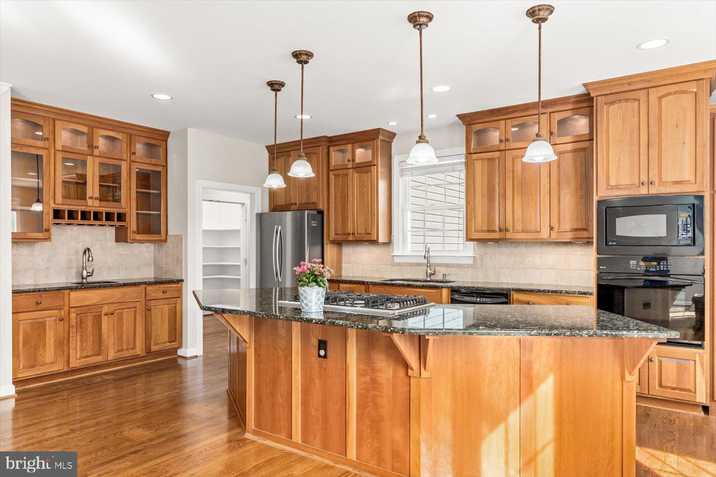 CARPENTER'S RIDGE - Residential