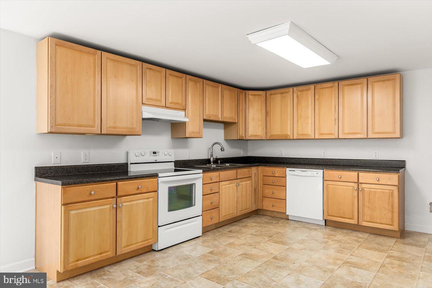 CARPENTER'S RIDGE - Residential