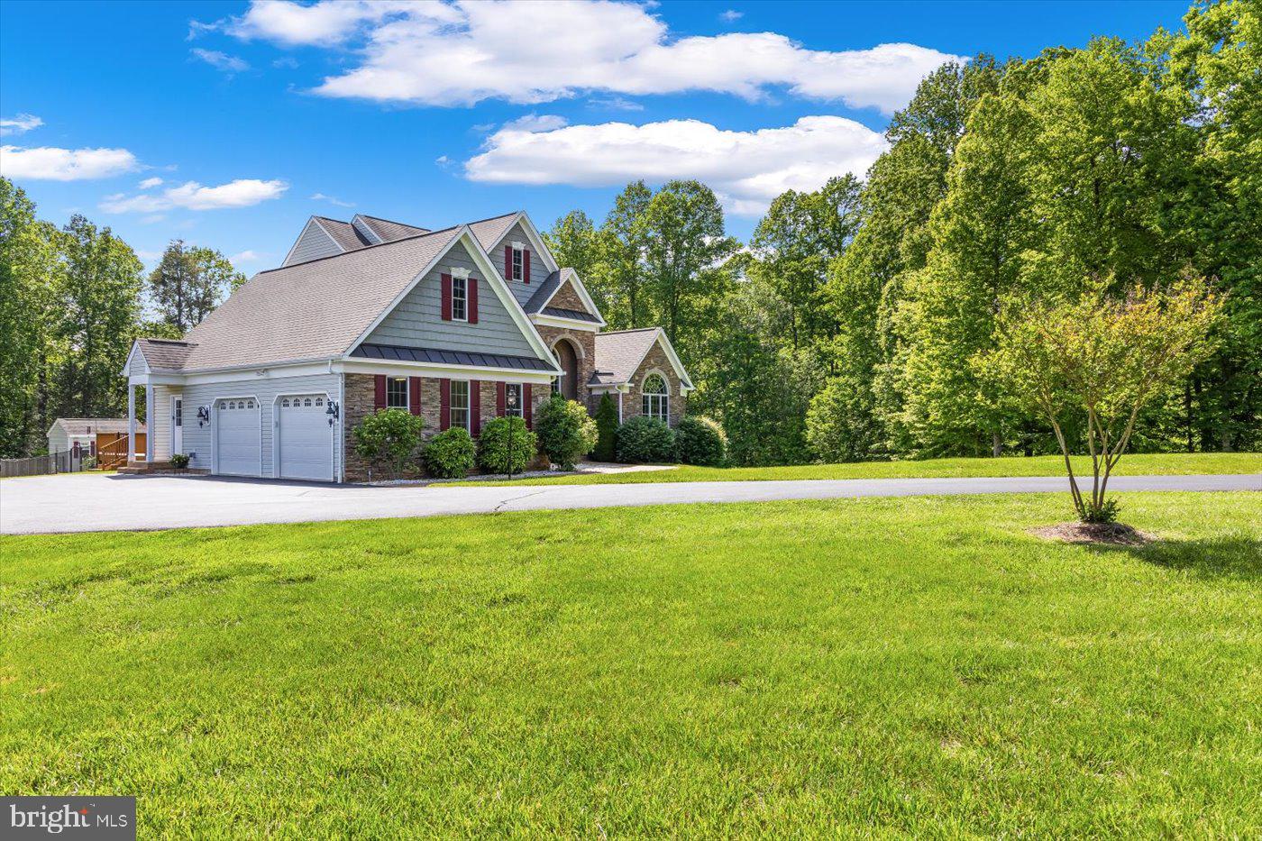 CARPENTER'S RIDGE - Residential
