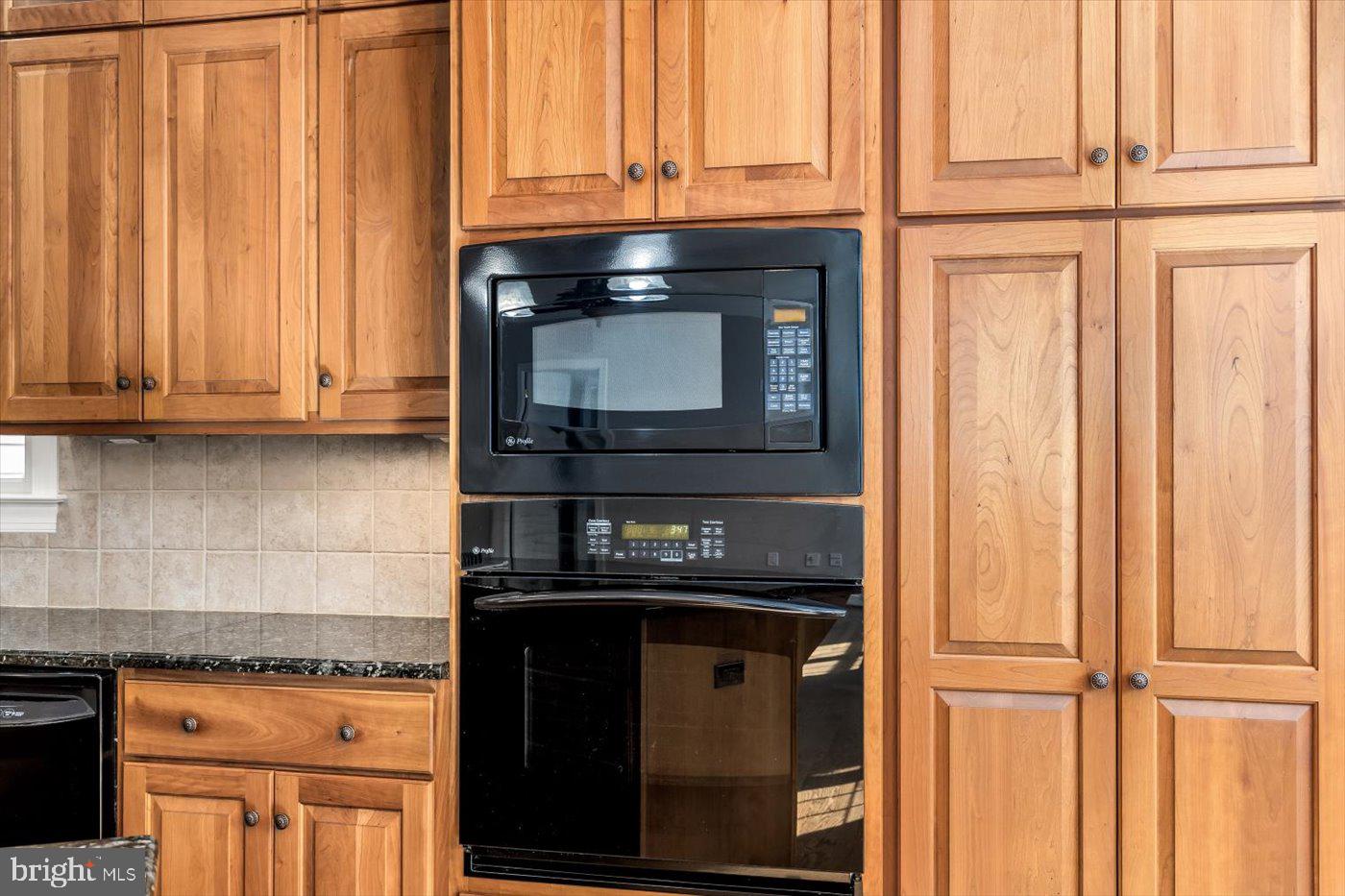 CARPENTER'S RIDGE - Residential