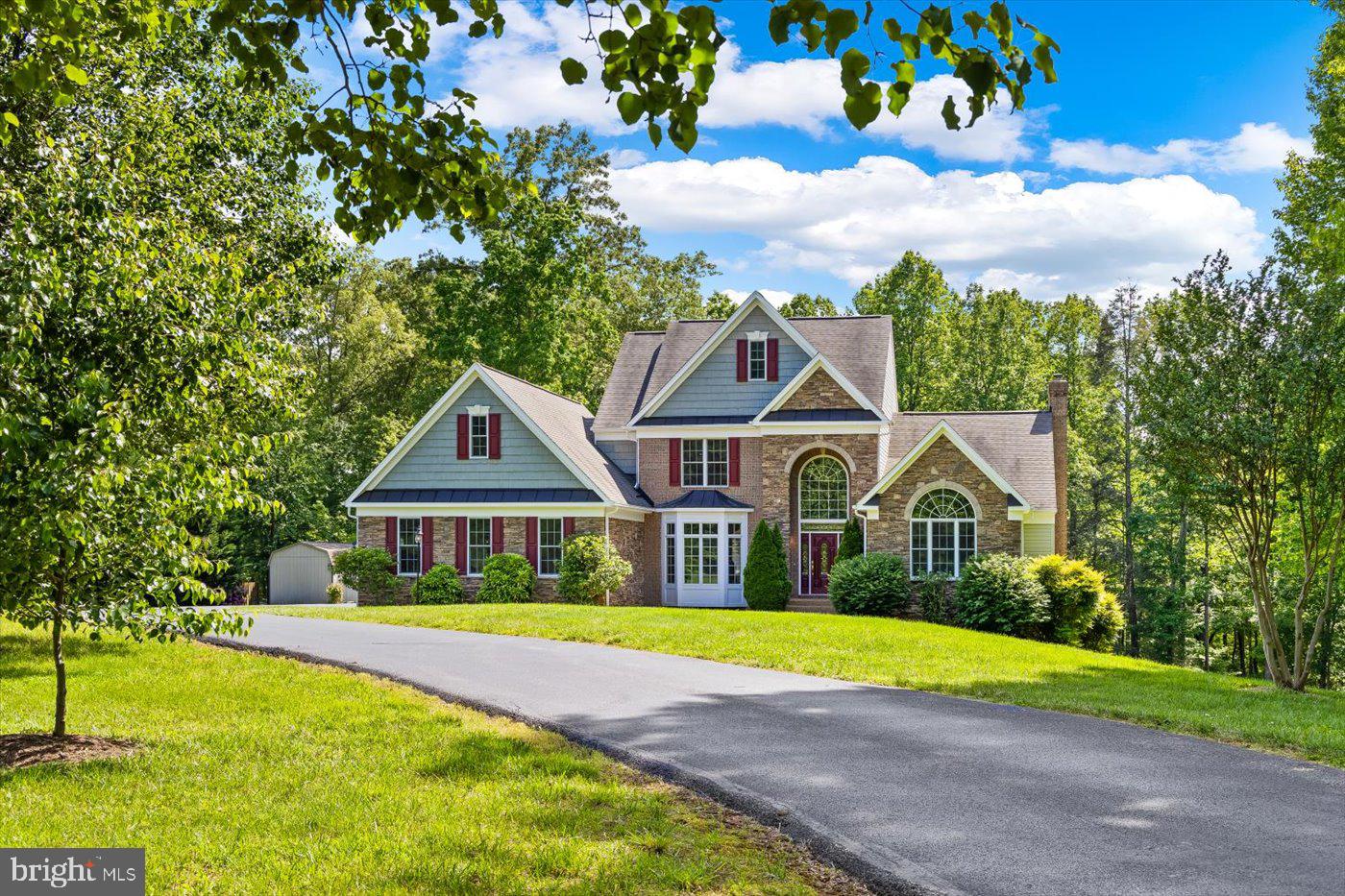 CARPENTER'S RIDGE - Residential