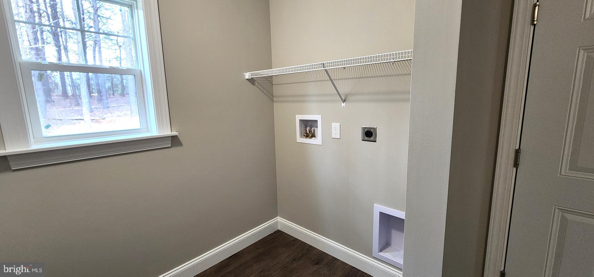 LAKE HOLIDAY ESTATES - Residential