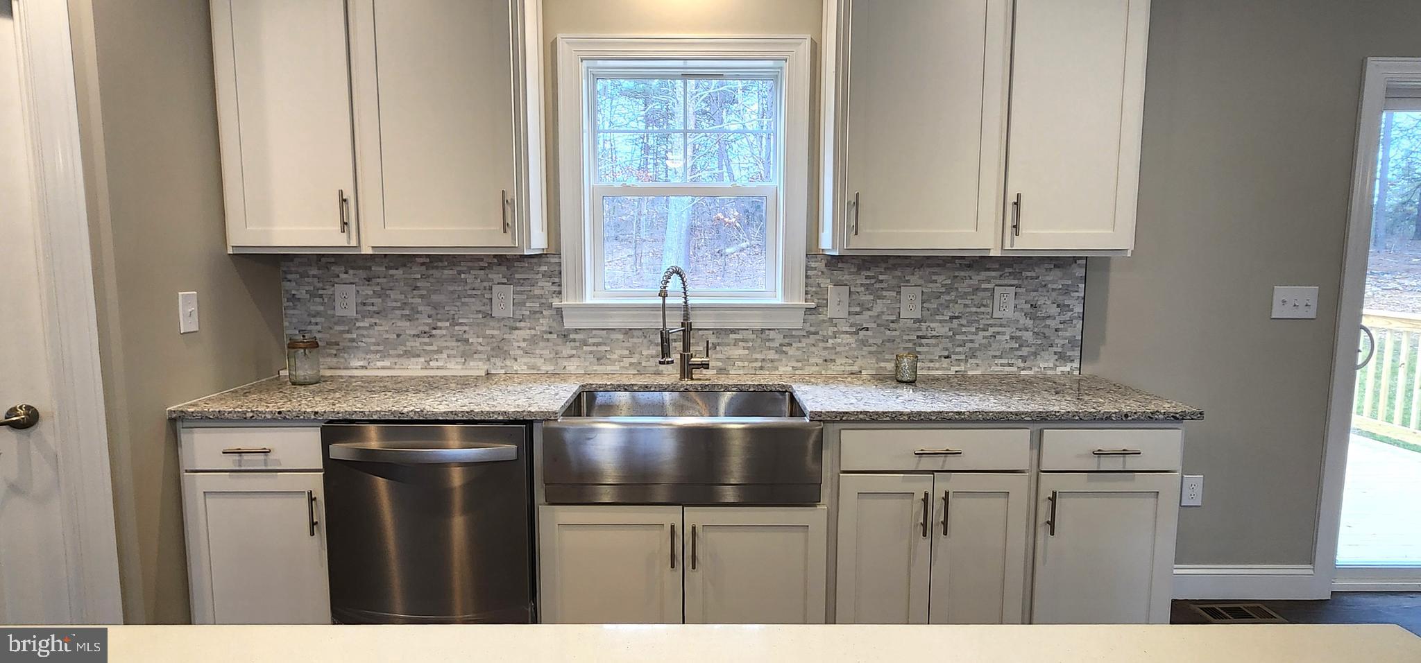 LAKE HOLIDAY ESTATES - Residential