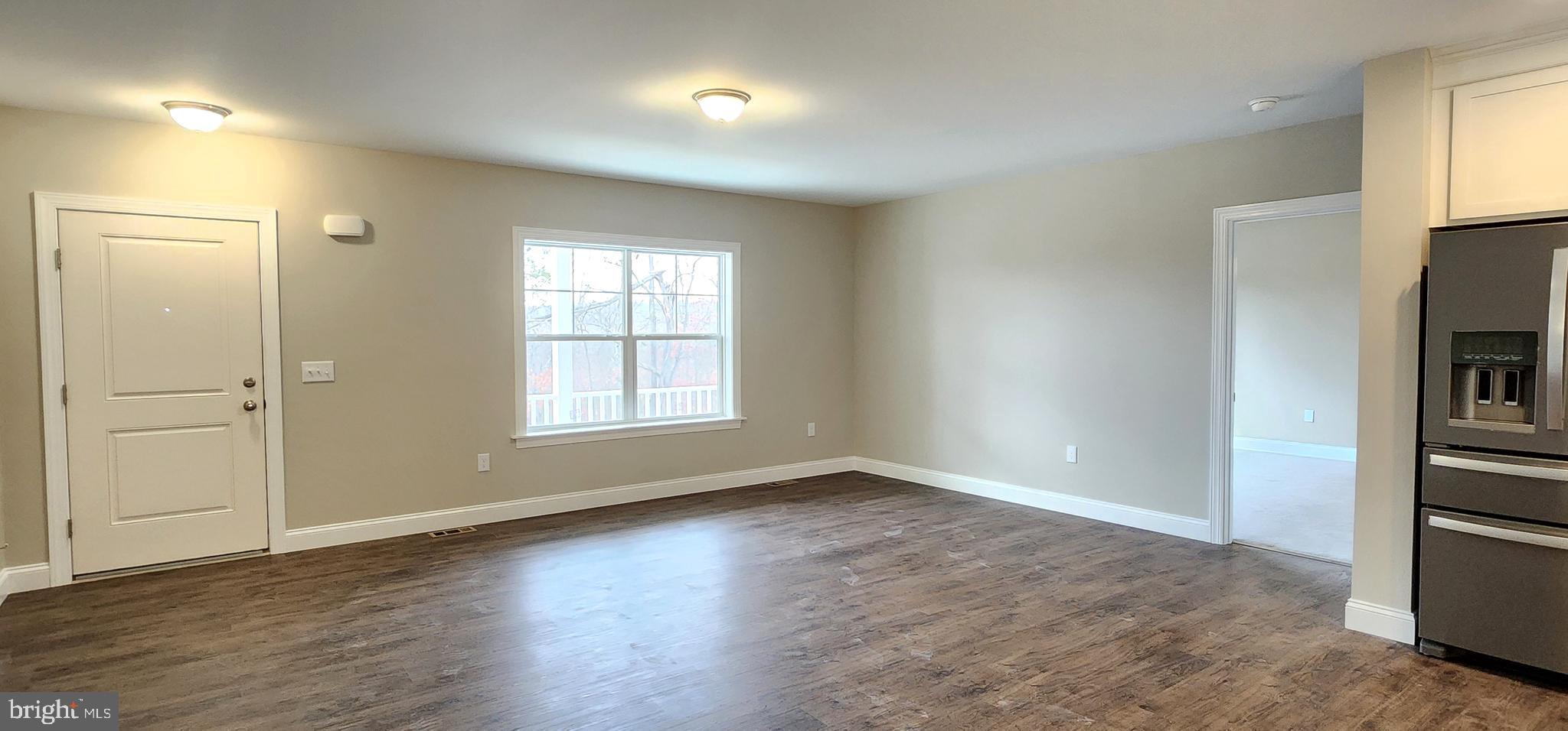 LAKE HOLIDAY ESTATES - Residential