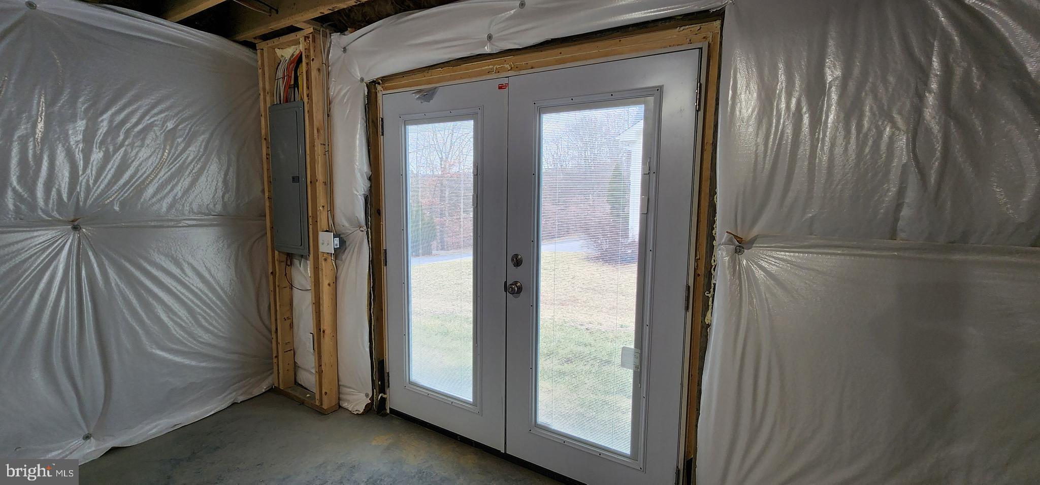 LAKE HOLIDAY ESTATES - Residential