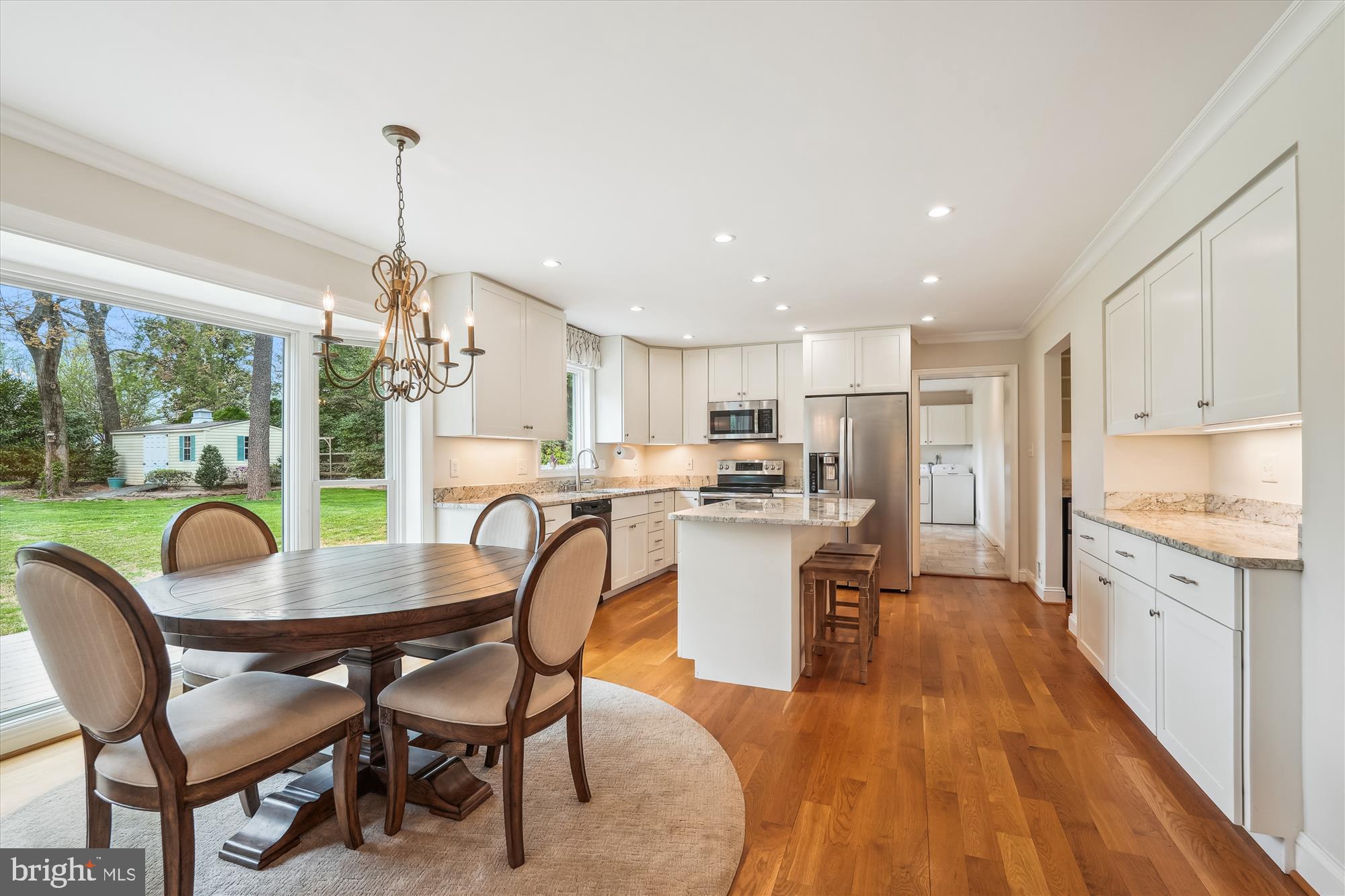 MCLEAN KNOLLS - Residential