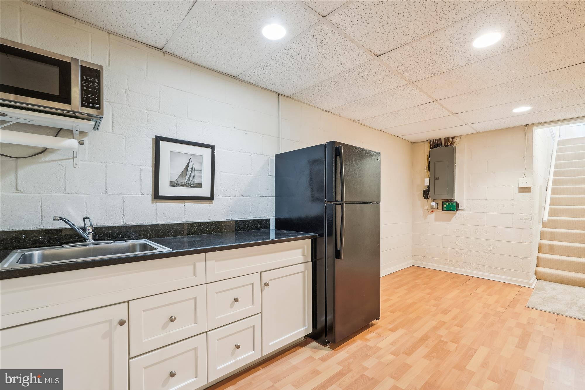 MCLEAN KNOLLS - Residential