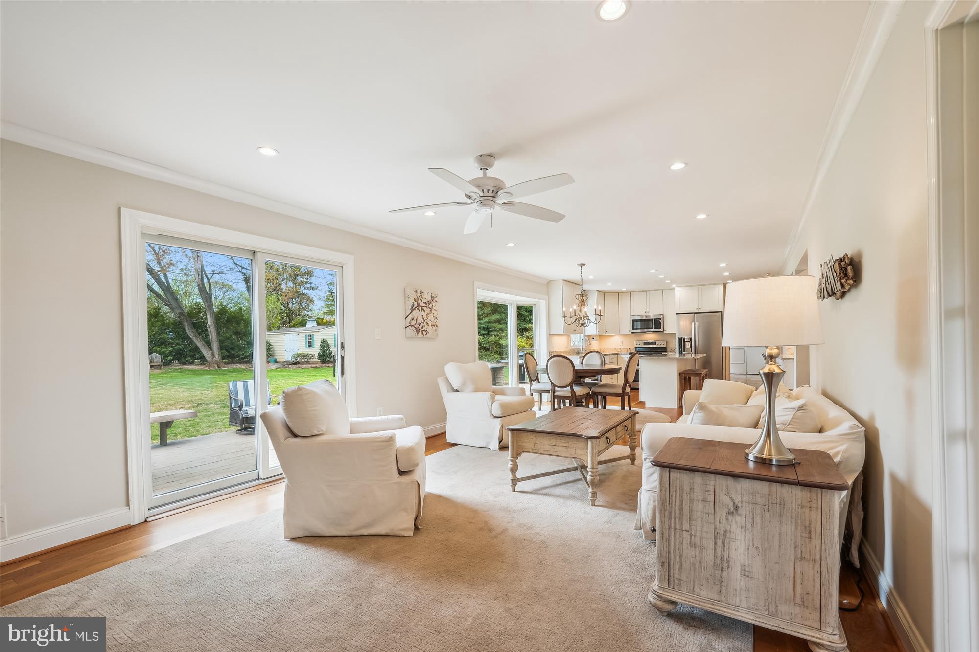 MCLEAN KNOLLS - Residential