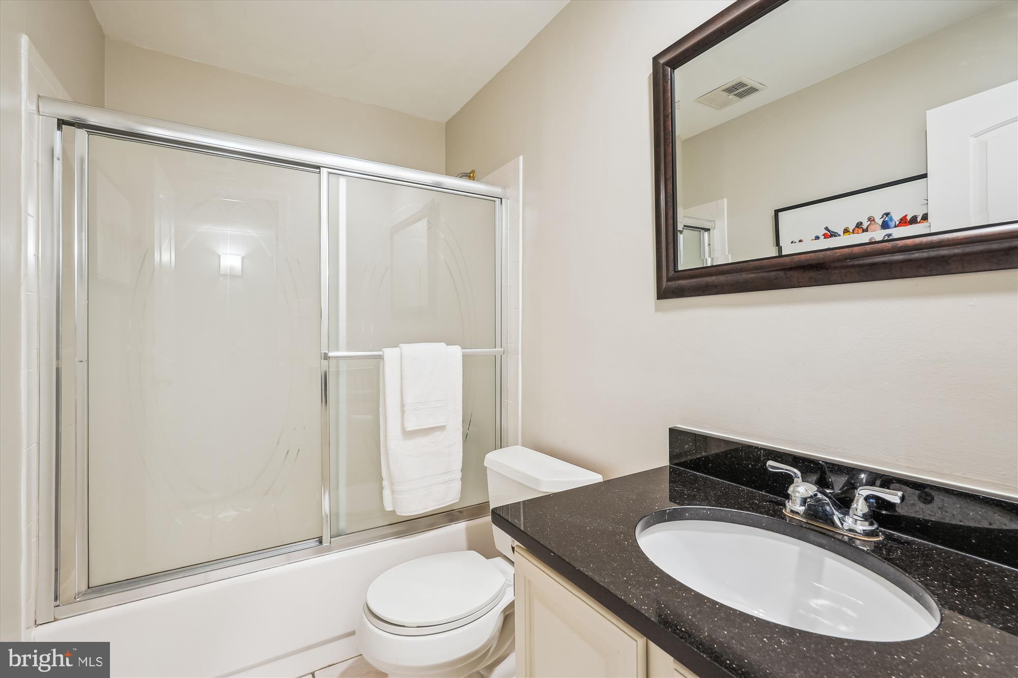 MCLEAN KNOLLS - Residential