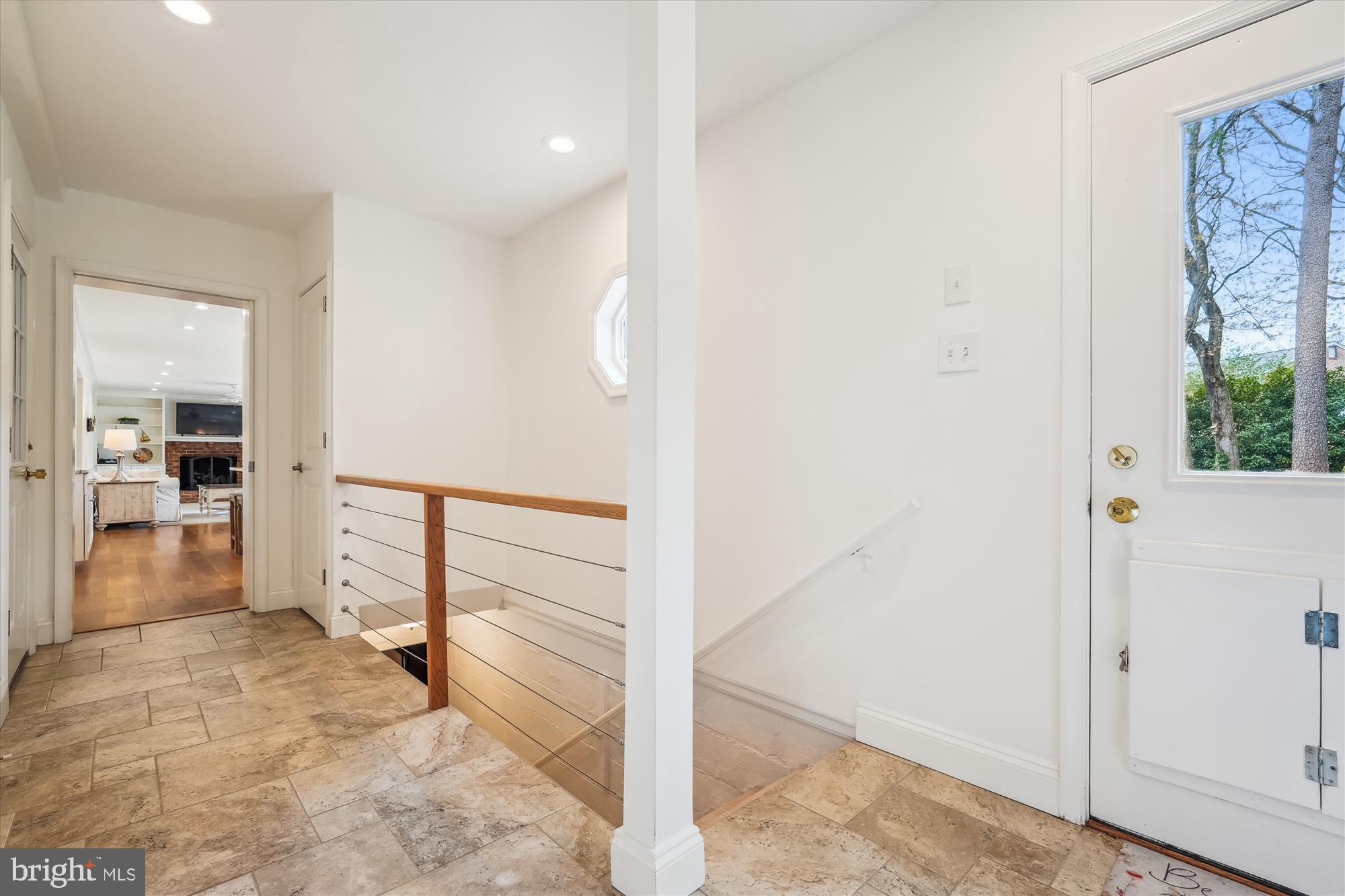 MCLEAN KNOLLS - Residential