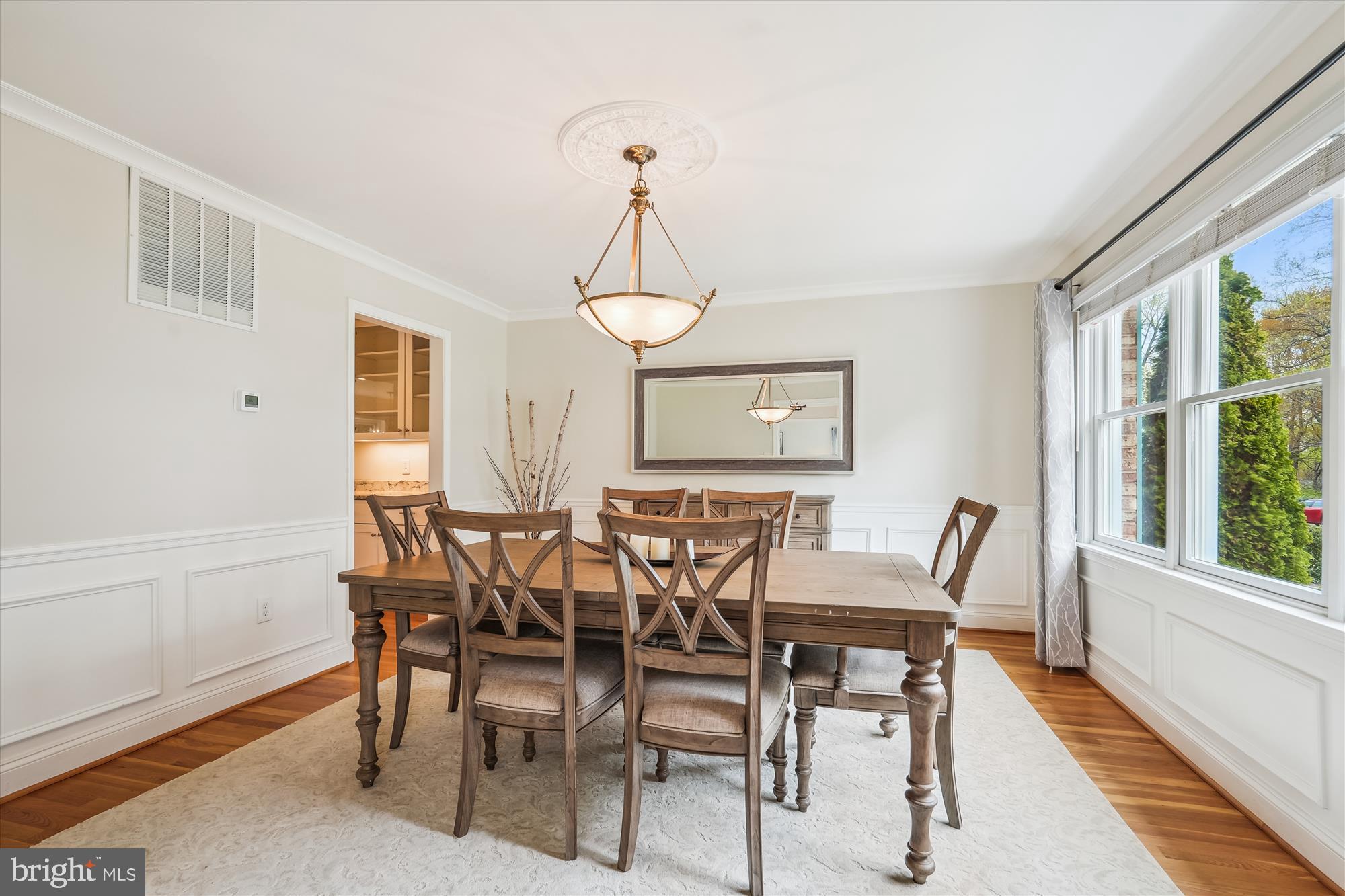 MCLEAN KNOLLS - Residential