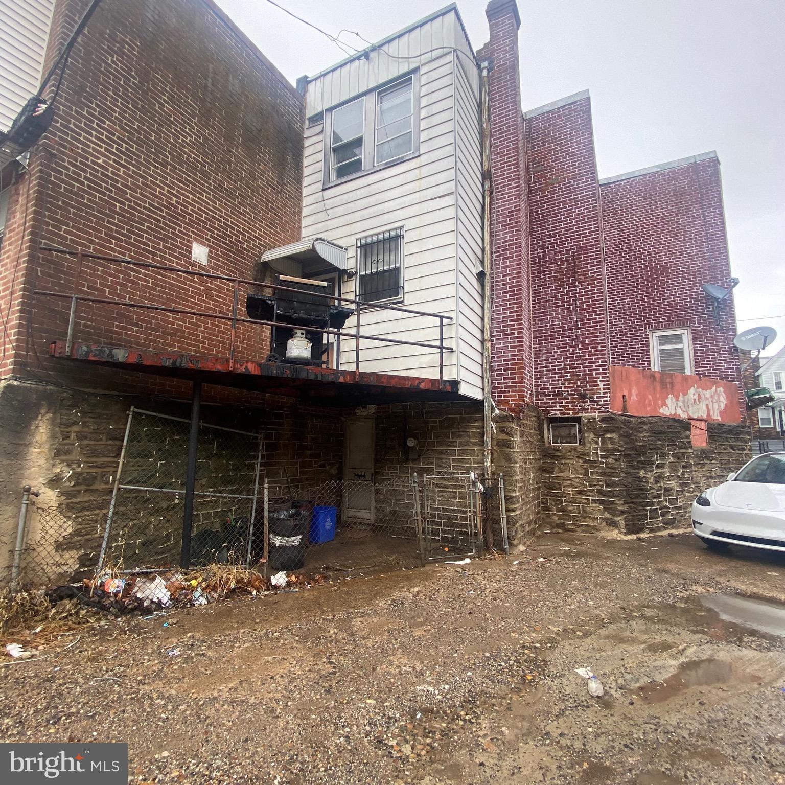 PHILADELPHIA (NORTHEAST) - Residential