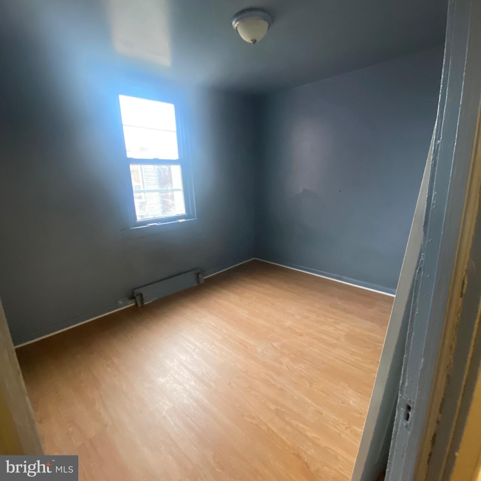 PHILADELPHIA (NORTHEAST) - Residential