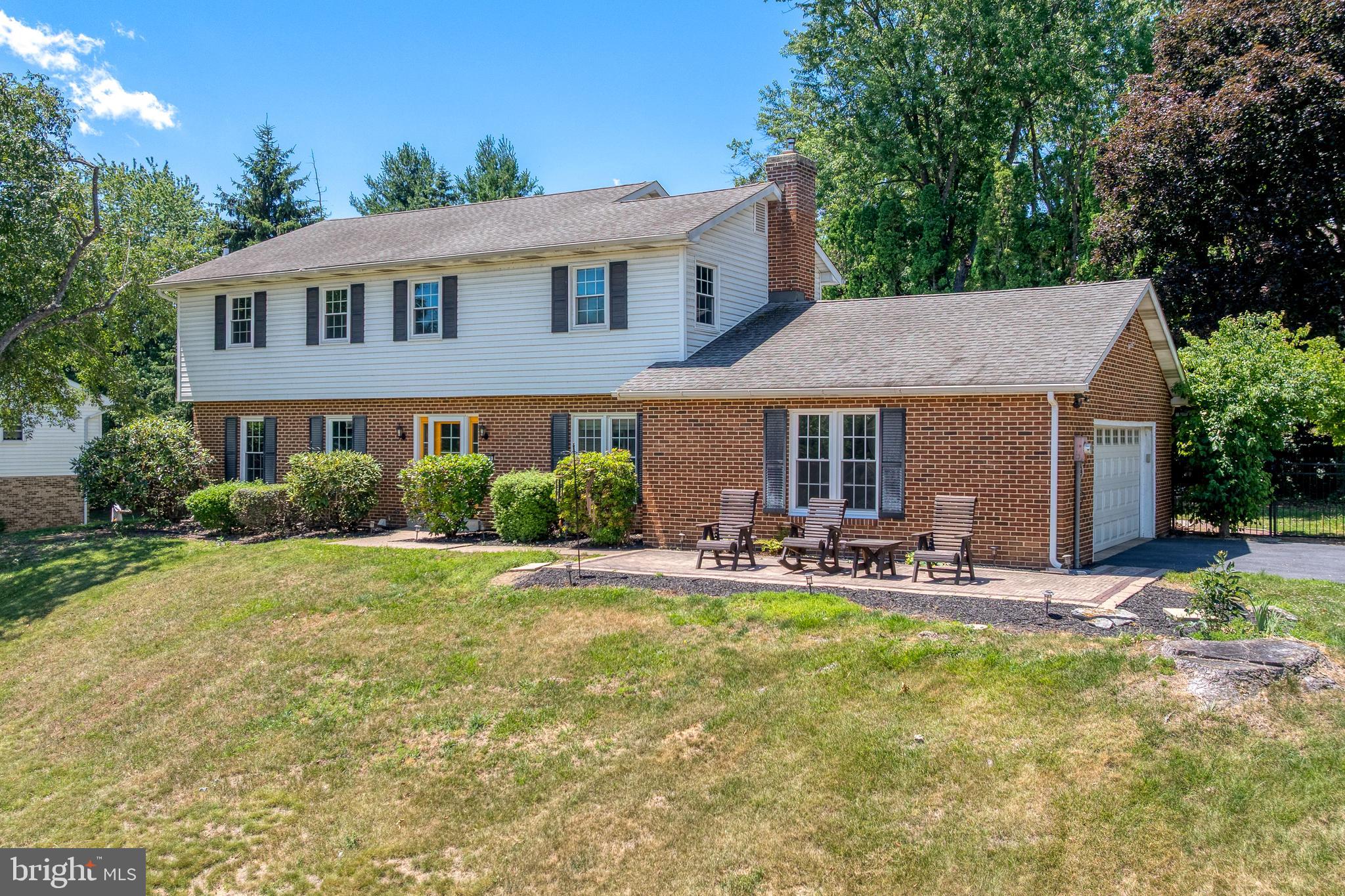 429 PAWNEE DRIVE