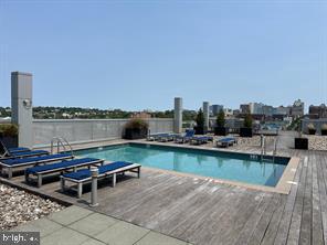 RIVER TOWER CHRIST L - Residential