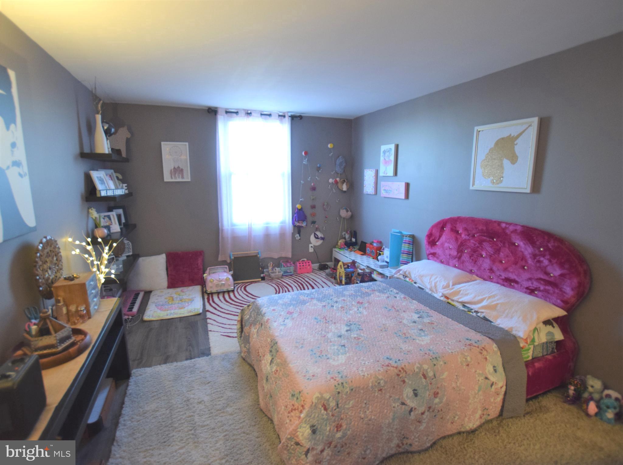 FORTY SIX HUNDRED - Residential