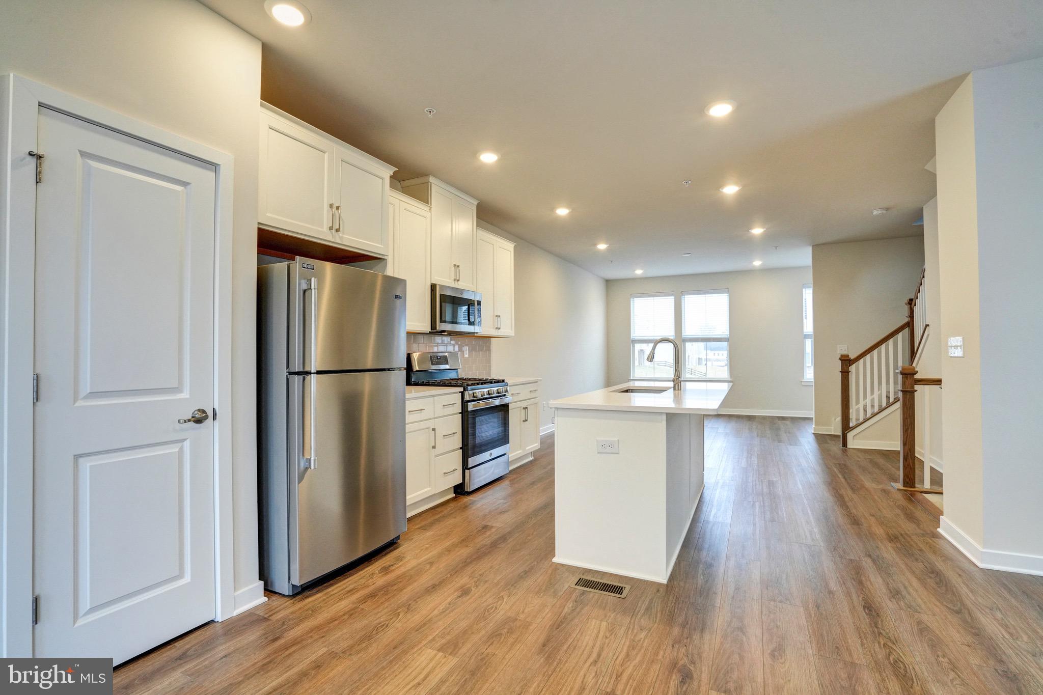 VILLAGES AT SPRING HILL - Residential