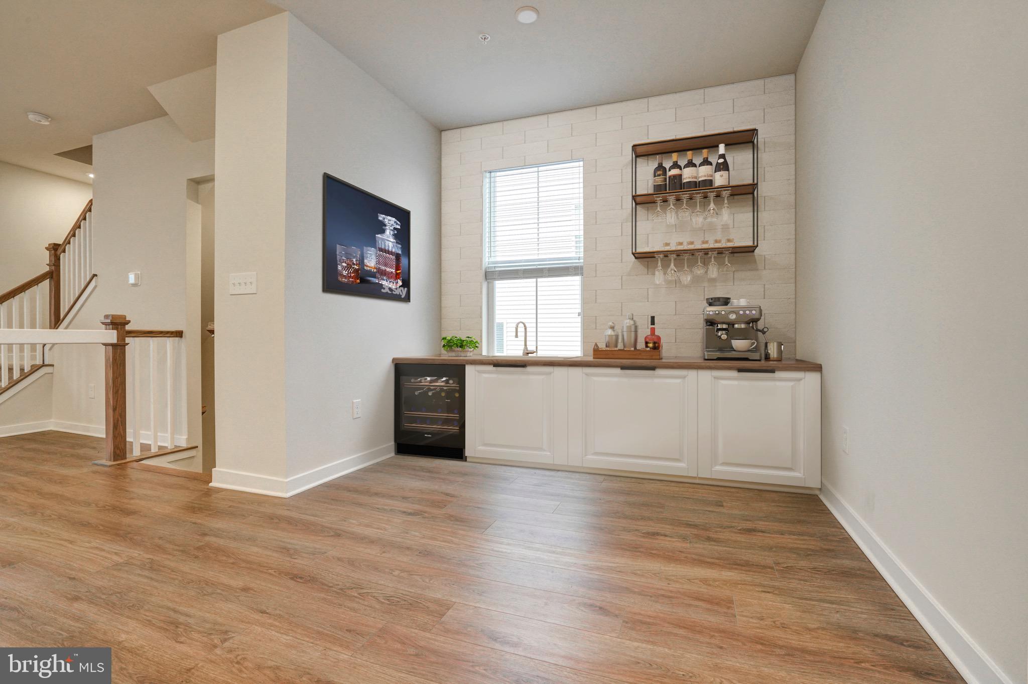 VILLAGES AT SPRING HILL - Residential