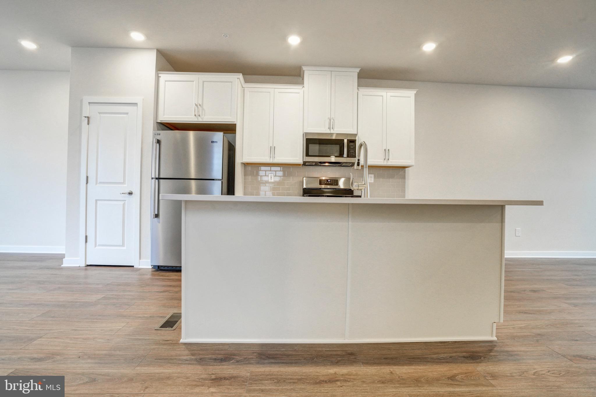 VILLAGES AT SPRING HILL - Residential