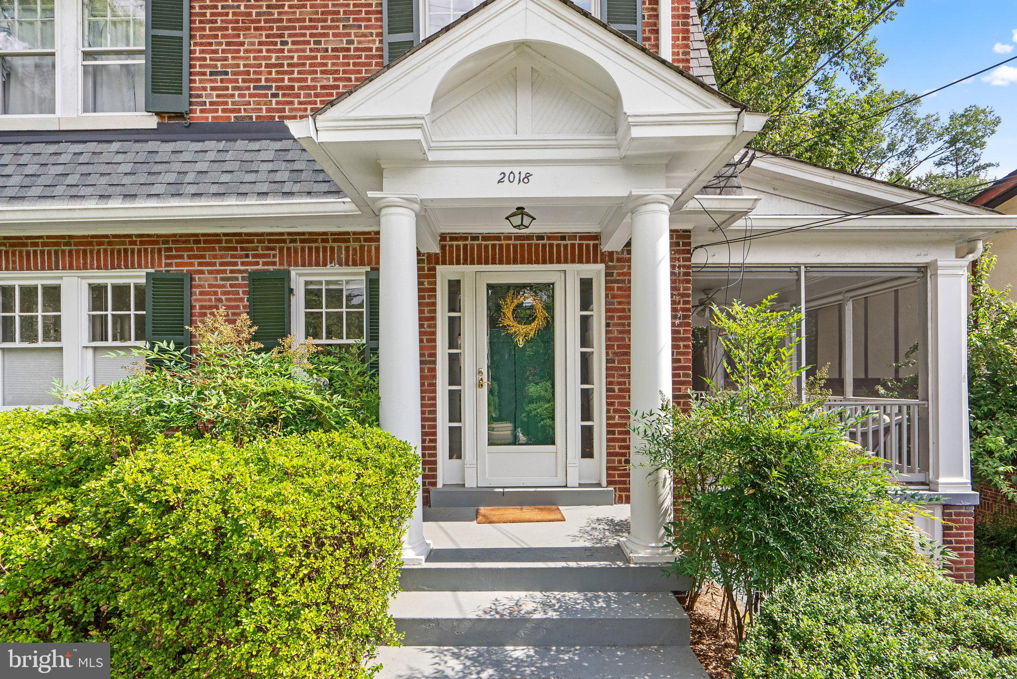 NORTH WOODSIDE - Residential Lease