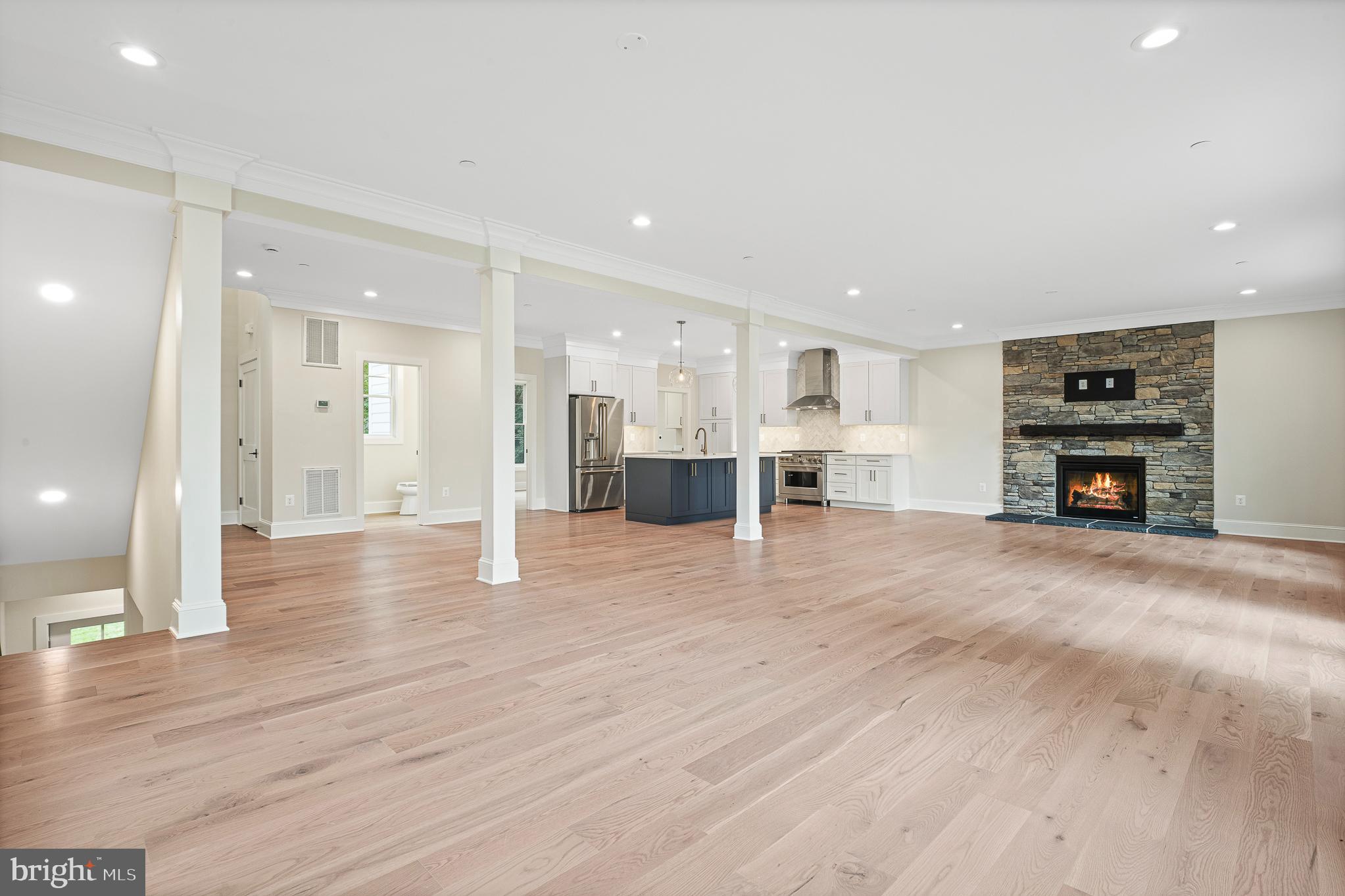 ARUNDEL ON THE BAY - Residential