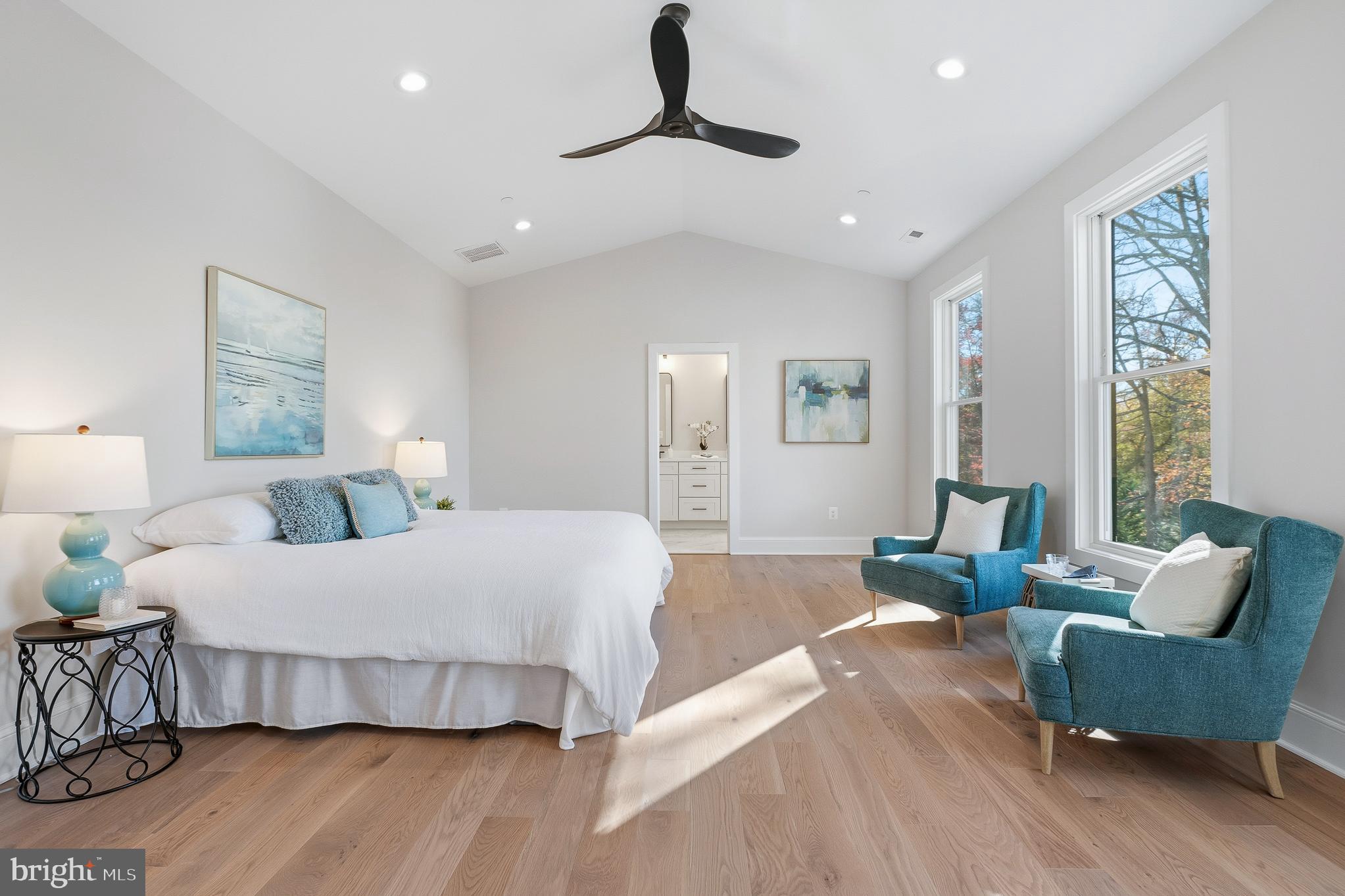 ARUNDEL ON THE BAY - Residential