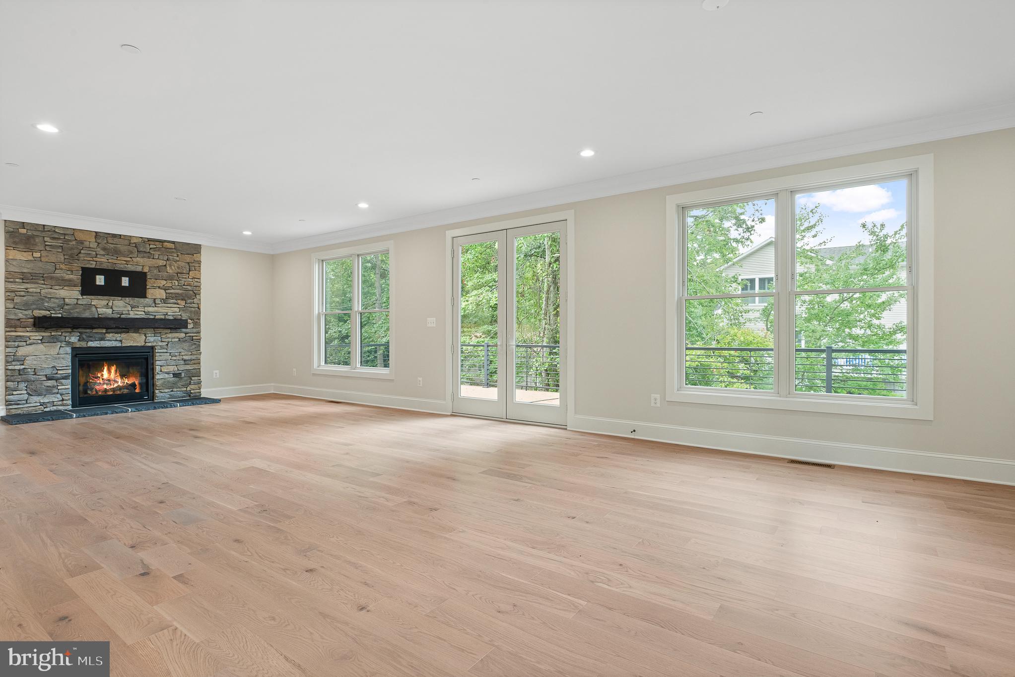 ARUNDEL ON THE BAY - Residential