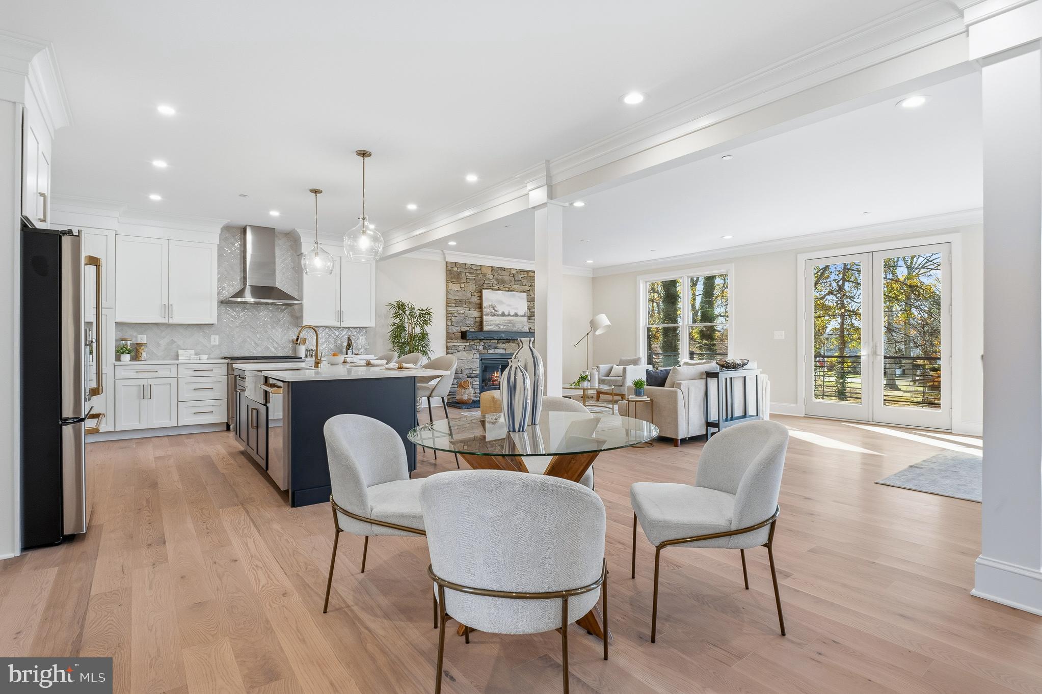 ARUNDEL ON THE BAY - Residential