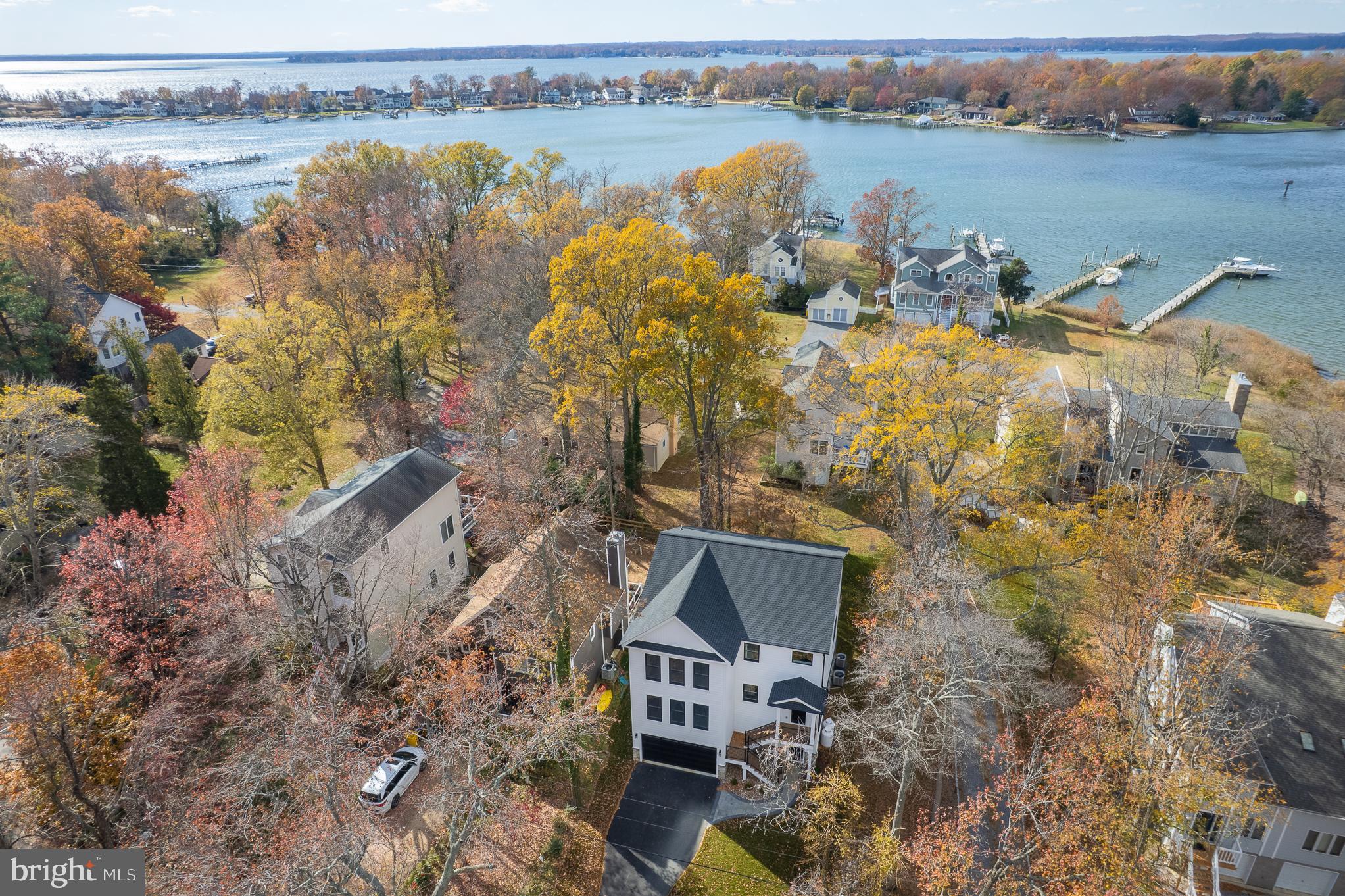 ARUNDEL ON THE BAY - Residential