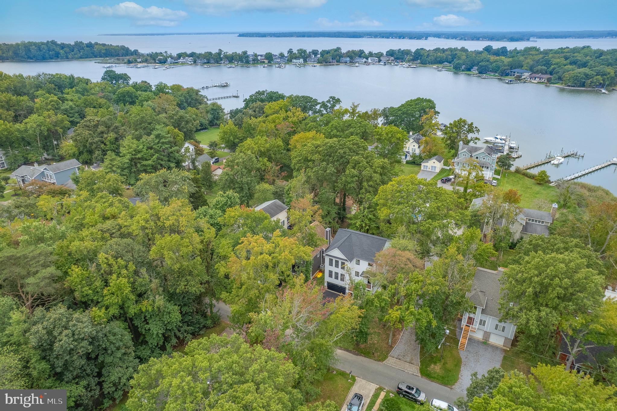 ARUNDEL ON THE BAY - Residential