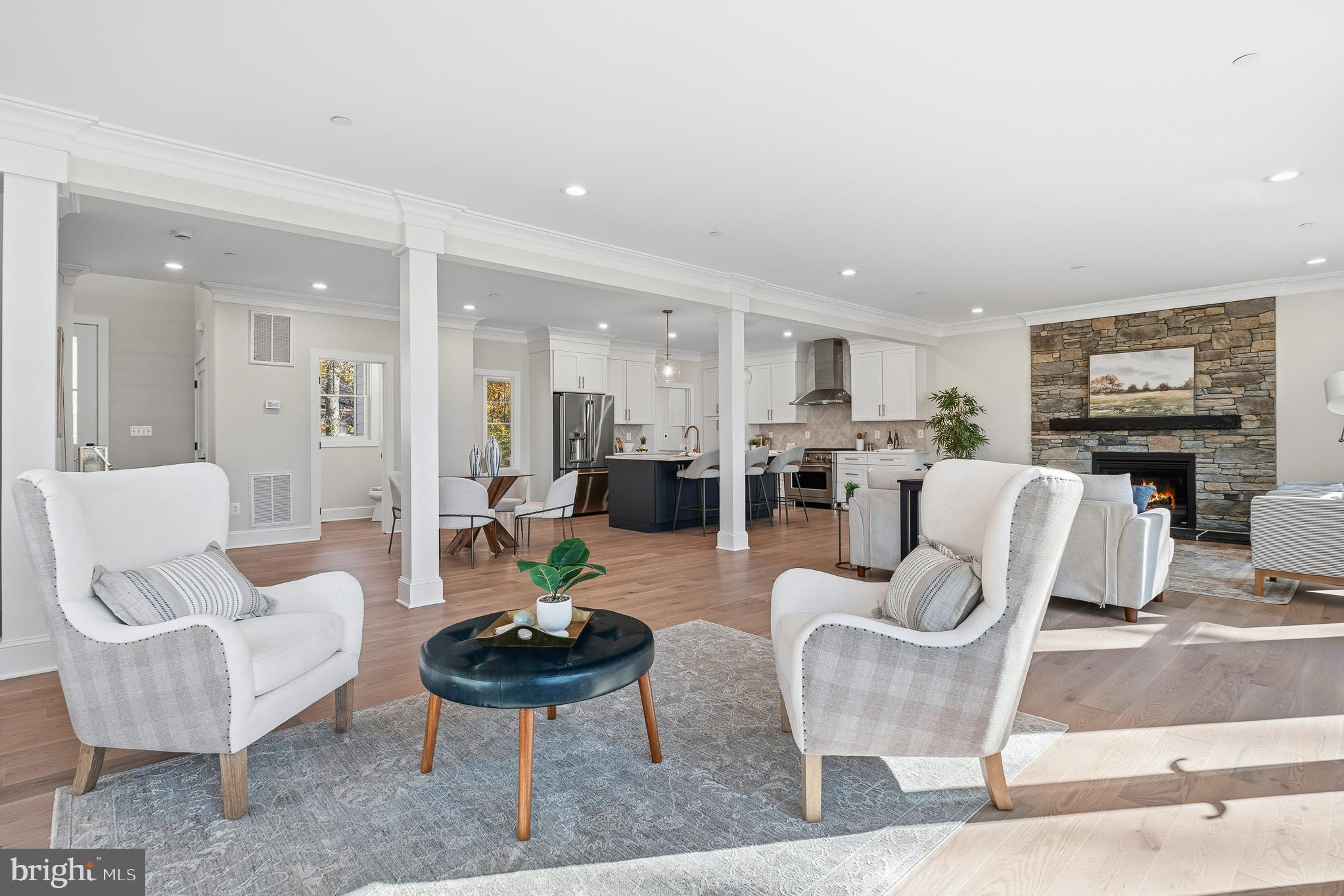 ARUNDEL ON THE BAY - Residential