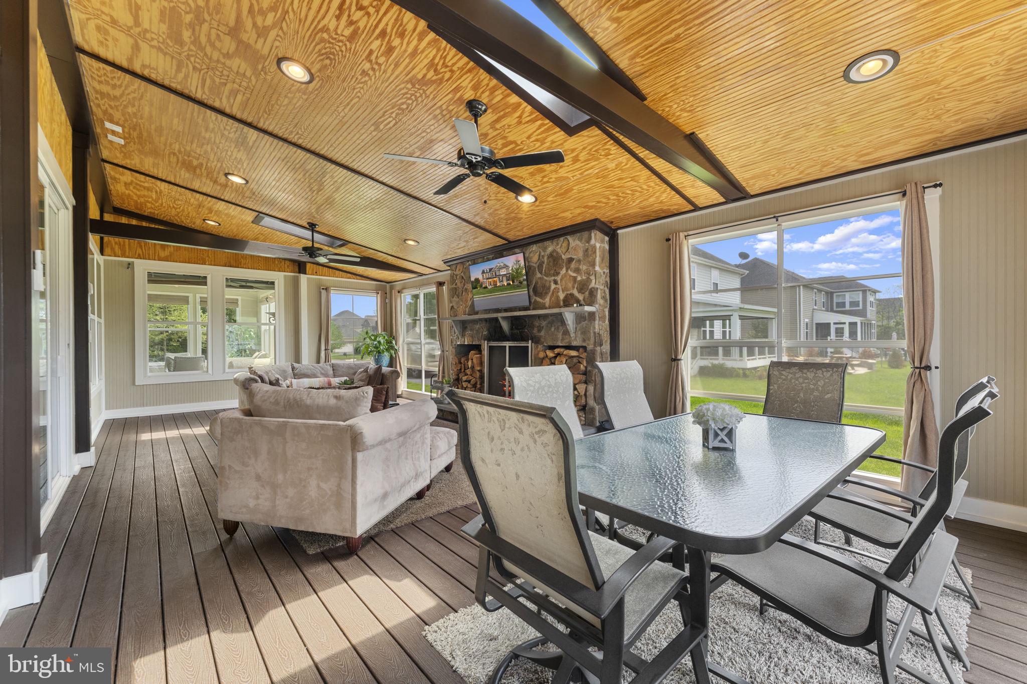 MARTIN'S CHASE - Residential