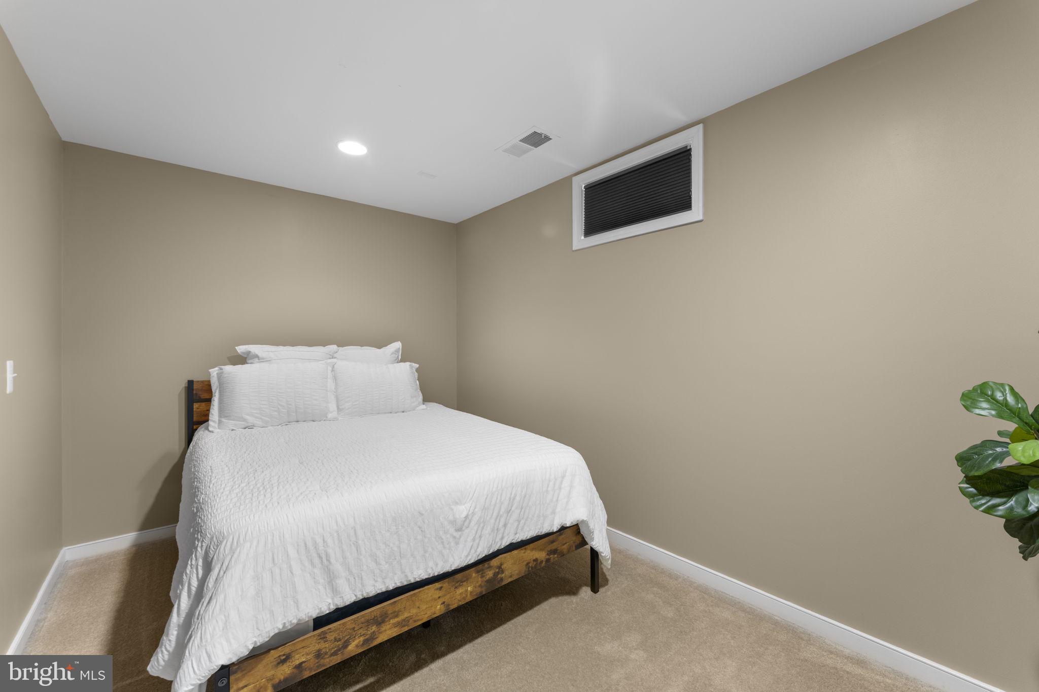 MARTIN'S CHASE - Residential