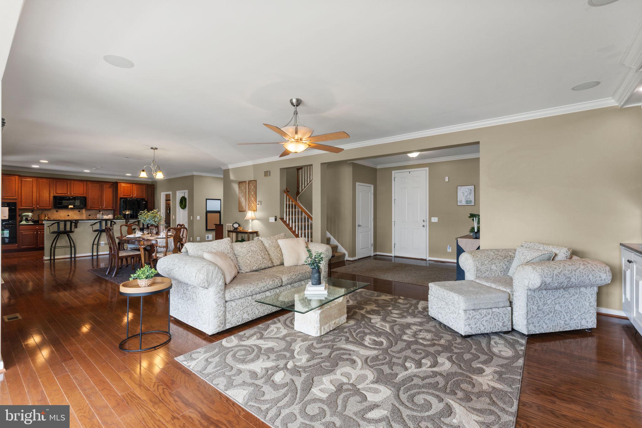 MARTIN'S CHASE - Residential