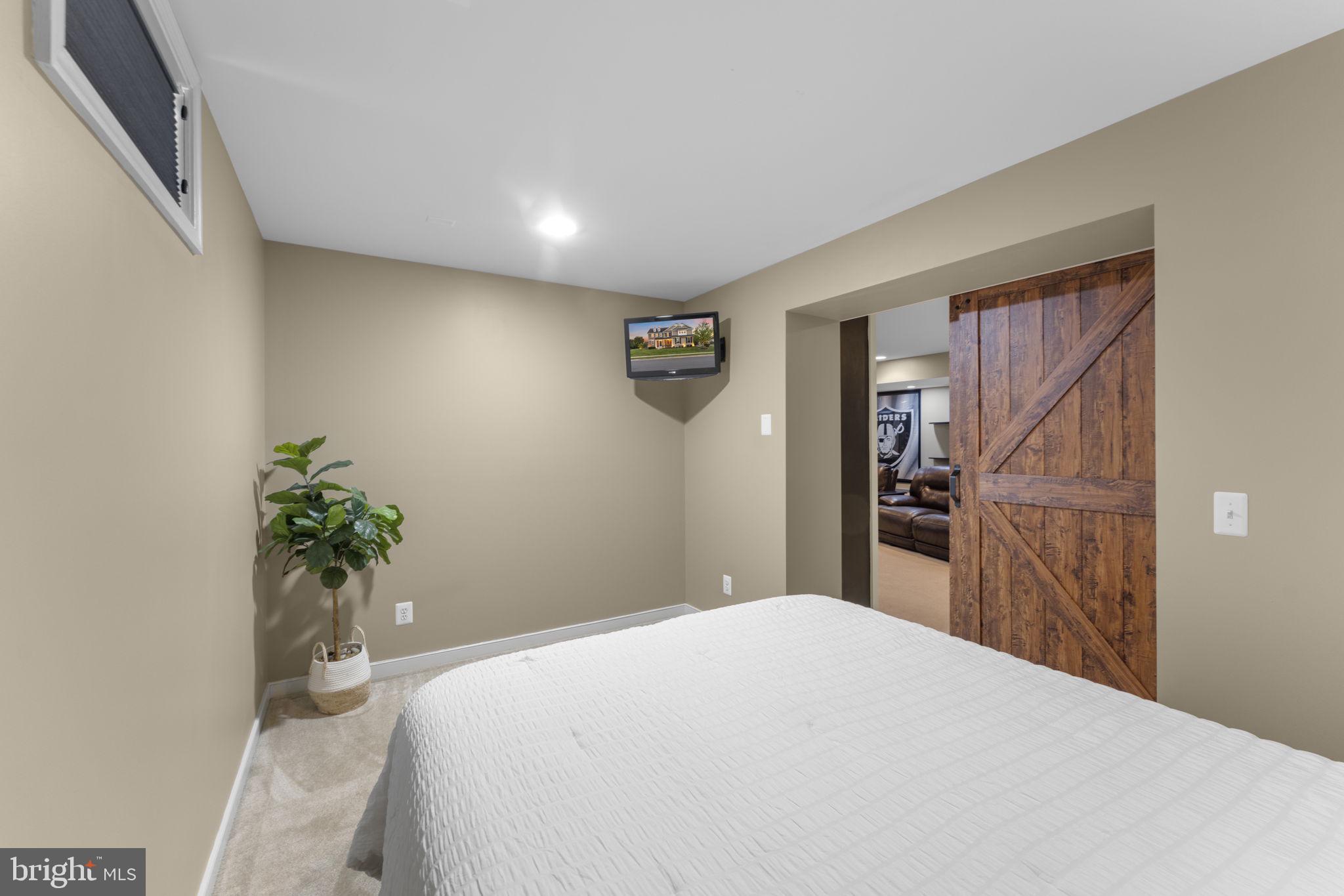 MARTIN'S CHASE - Residential