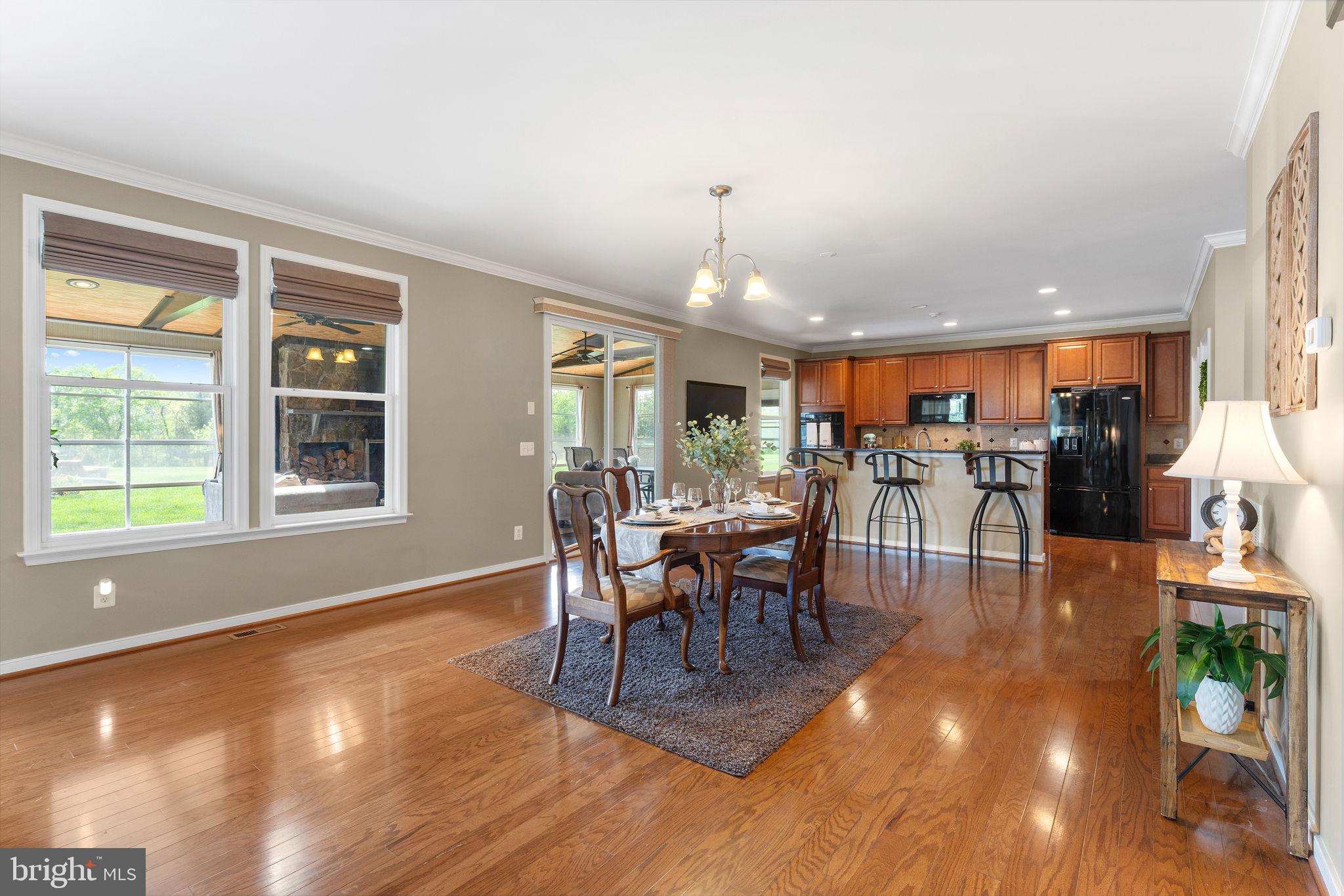 MARTIN'S CHASE - Residential