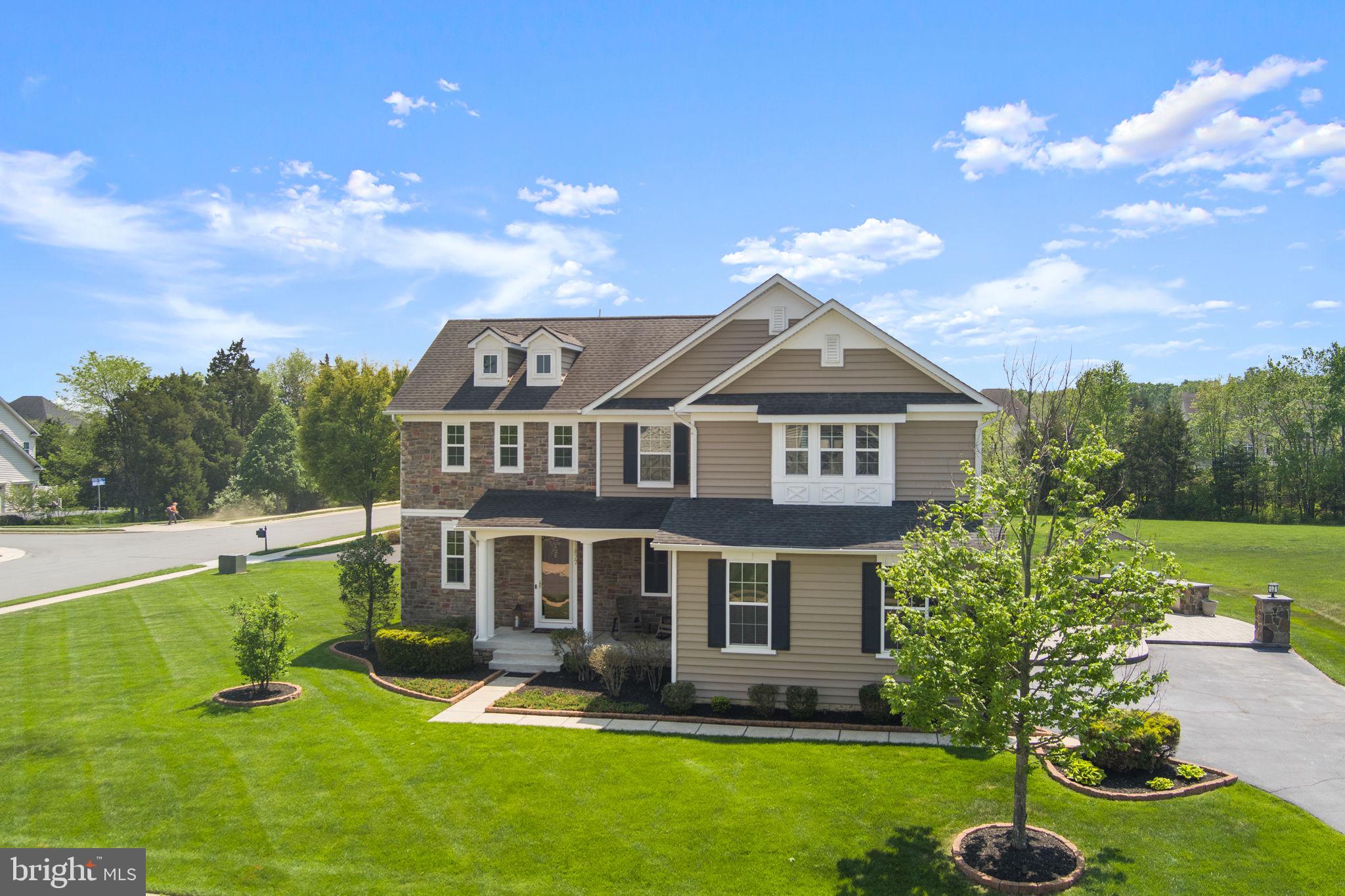 MARTIN'S CHASE - Residential